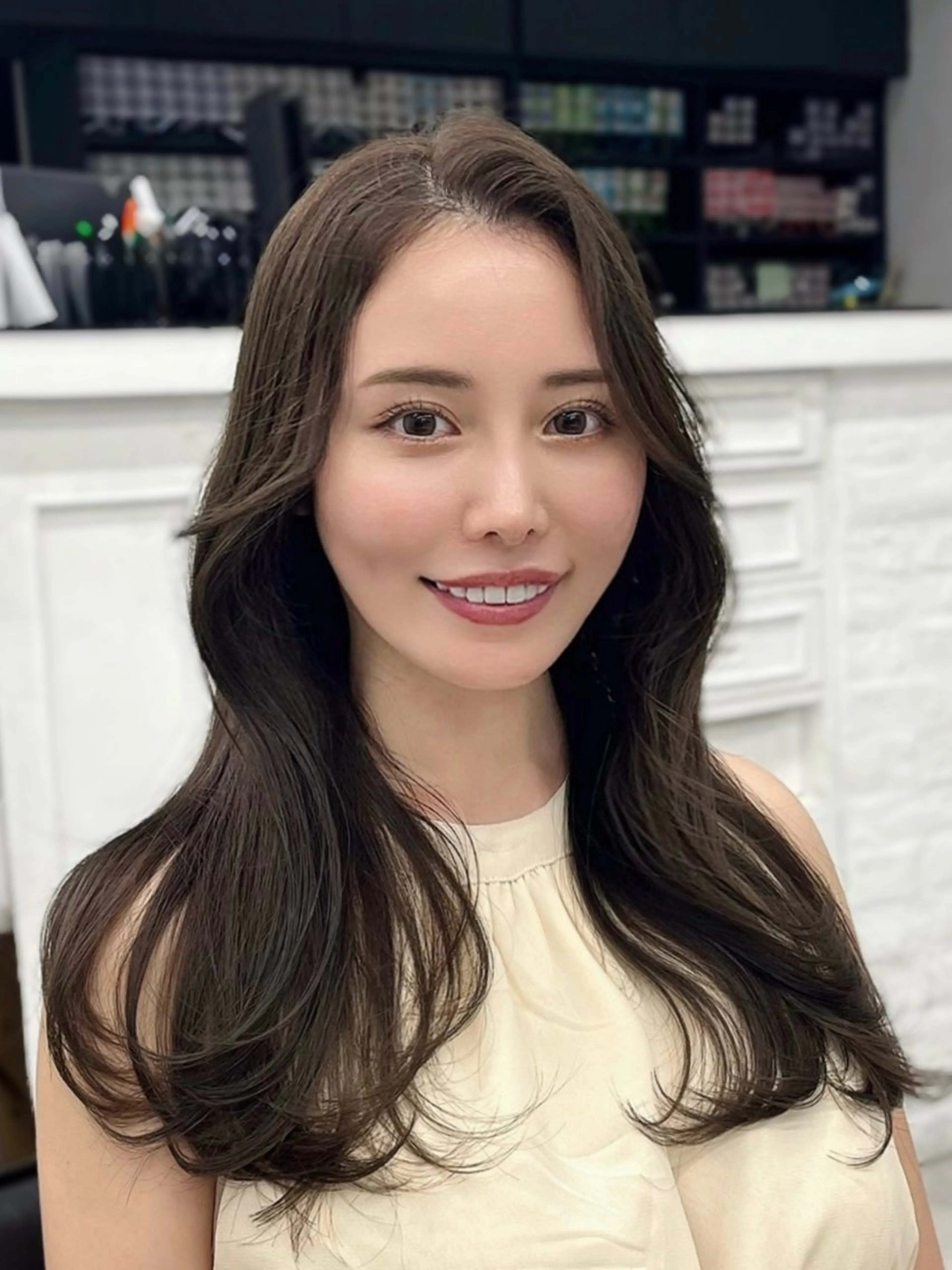 セミロング カラー パーマ ヘアアレンジ メンズ メンズ韓国風 イルミナカラー 髪質改善 韓国風ヘア レイヤーカット 韓国ヘア×顔まわり 🇰🇷和知拓郎のヘアスタイル