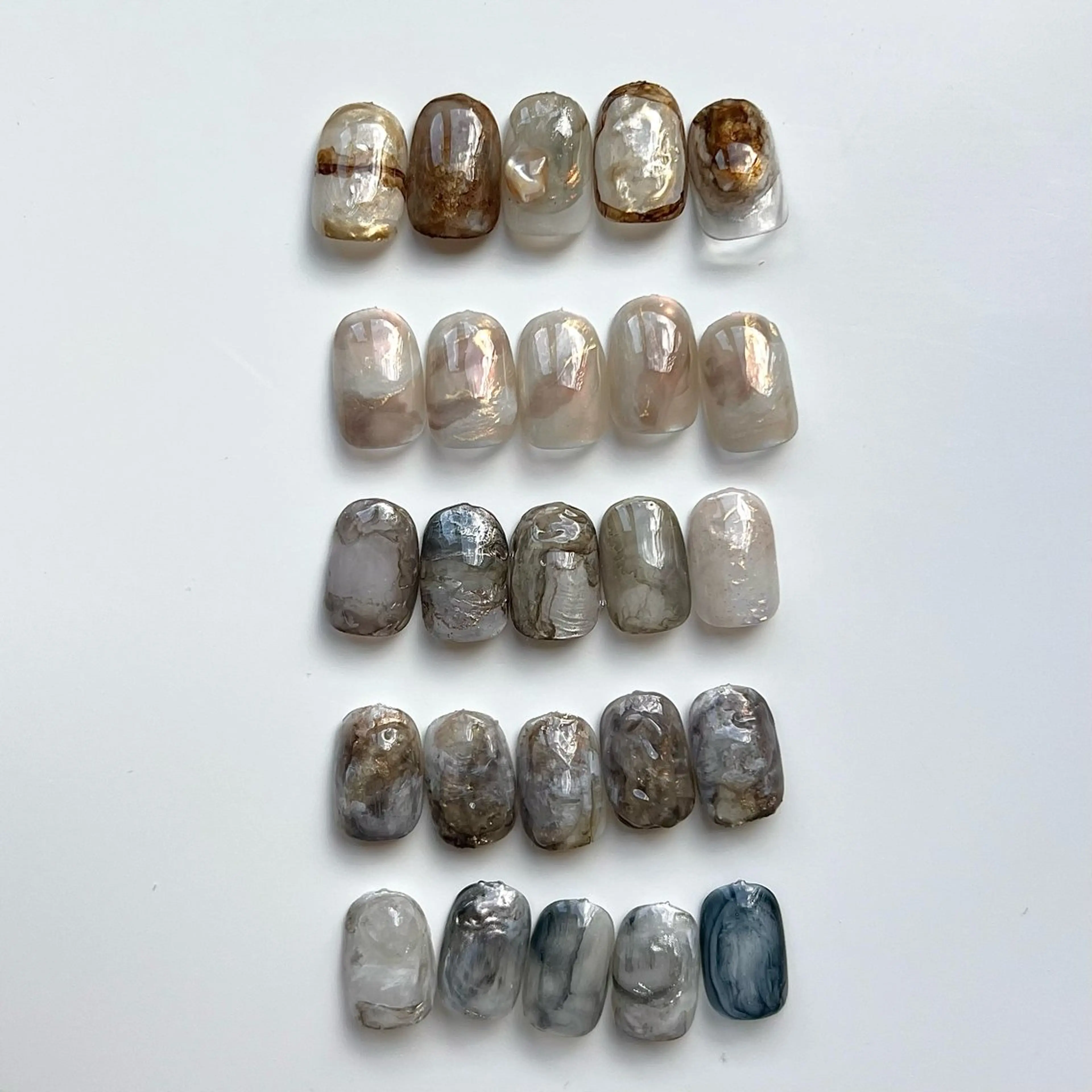 ネイル ハンドネイル ハンドケア nail salon una.のネイルデザイン