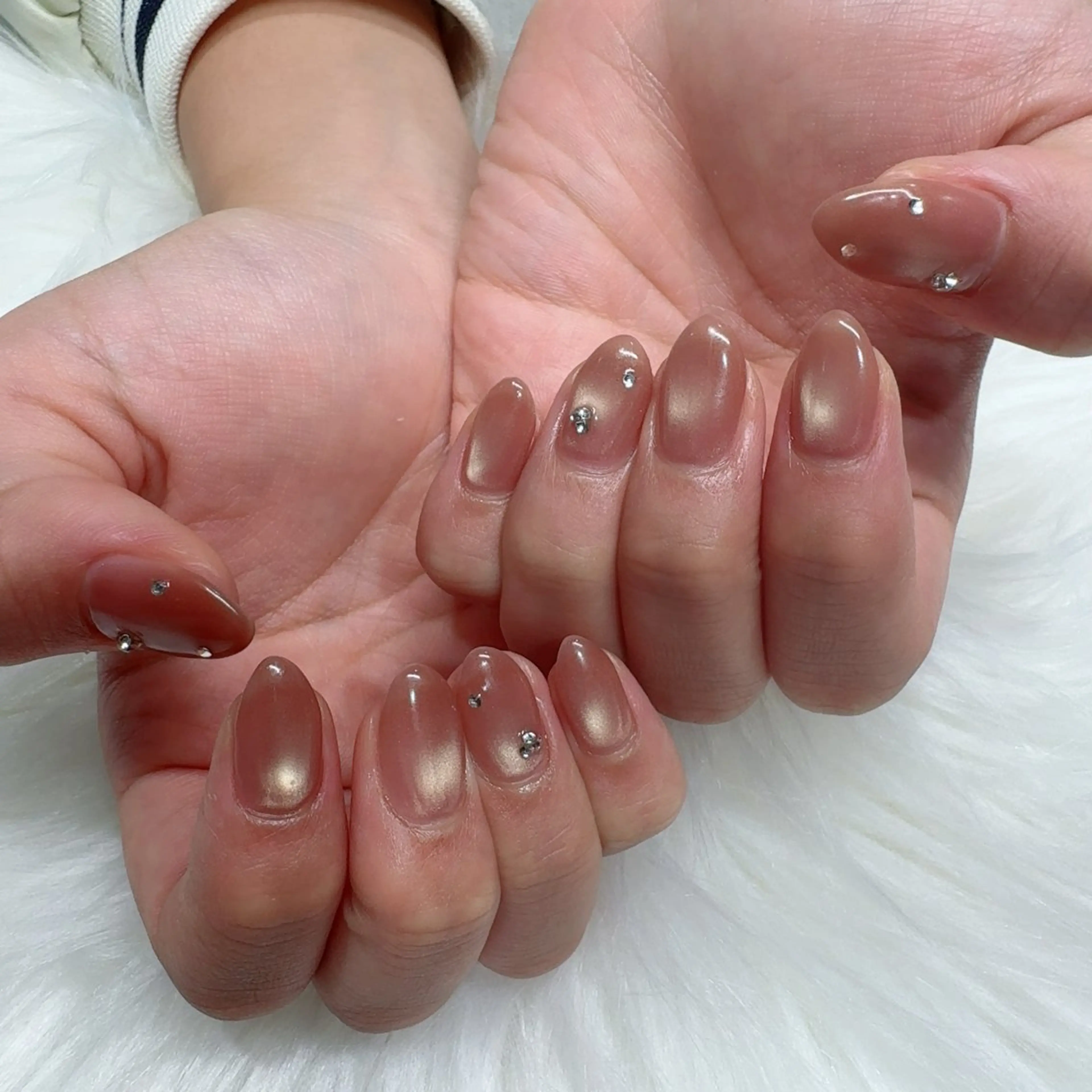 ネイル ハンドネイル 小野澤 紗智のネイルデザイン