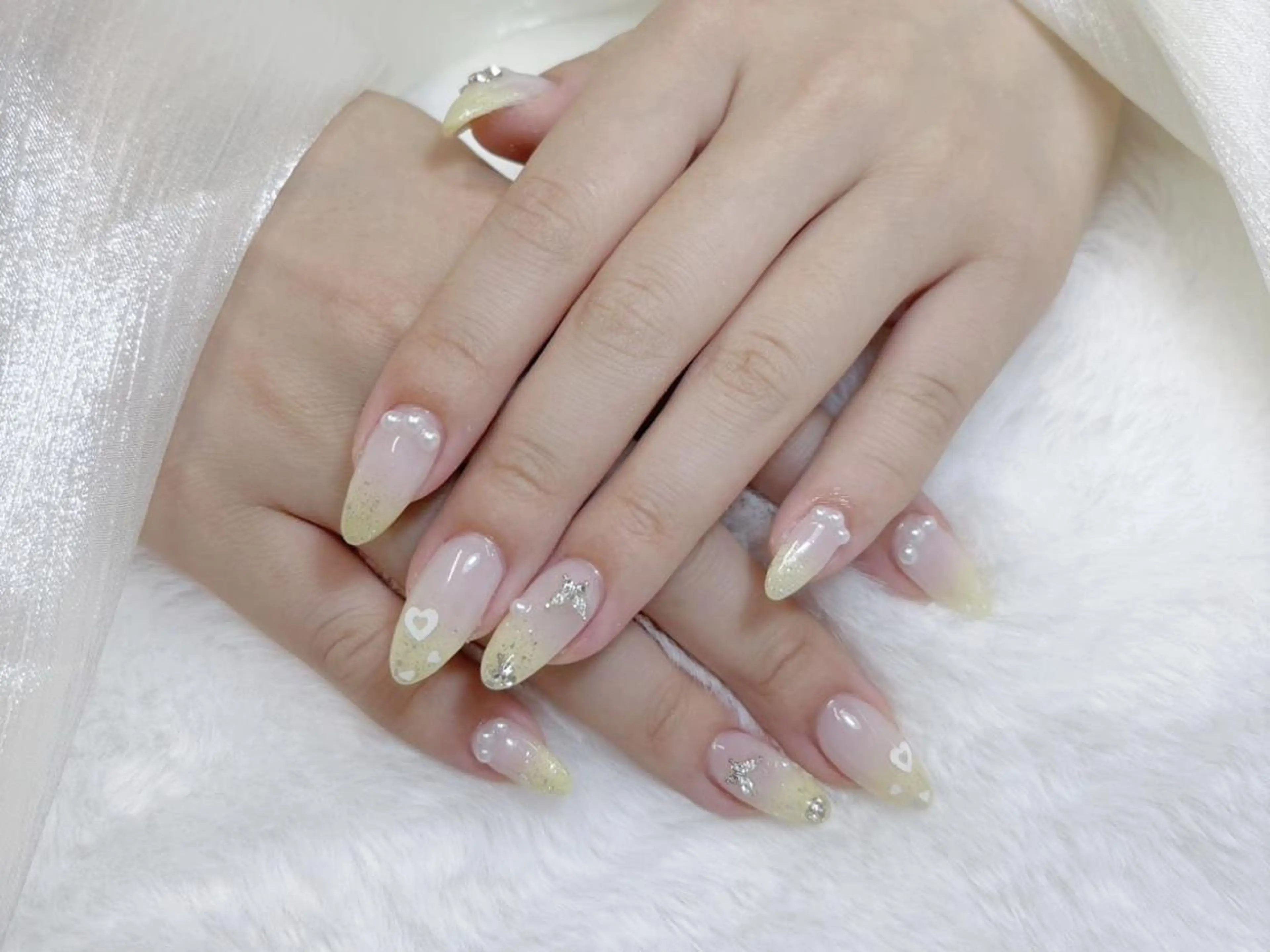 【🎉限定嬉しい特典あり🎉】🎀持ち込みデザイン￥7980💅デザイン、パーツ4本まで💕オフ込み90分の写真