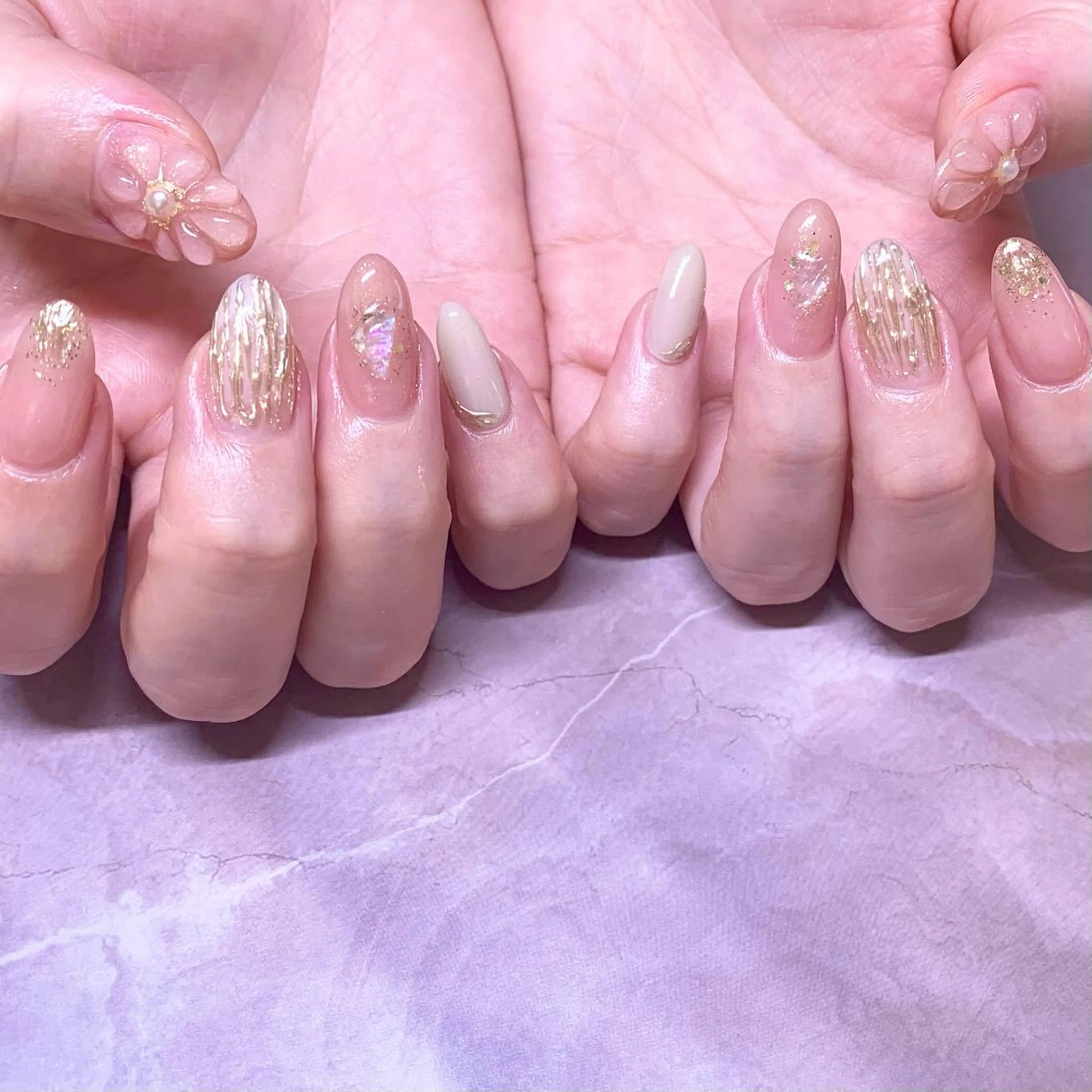 ネイル ハンドネイル ウシク ミユキのネイルデザイン