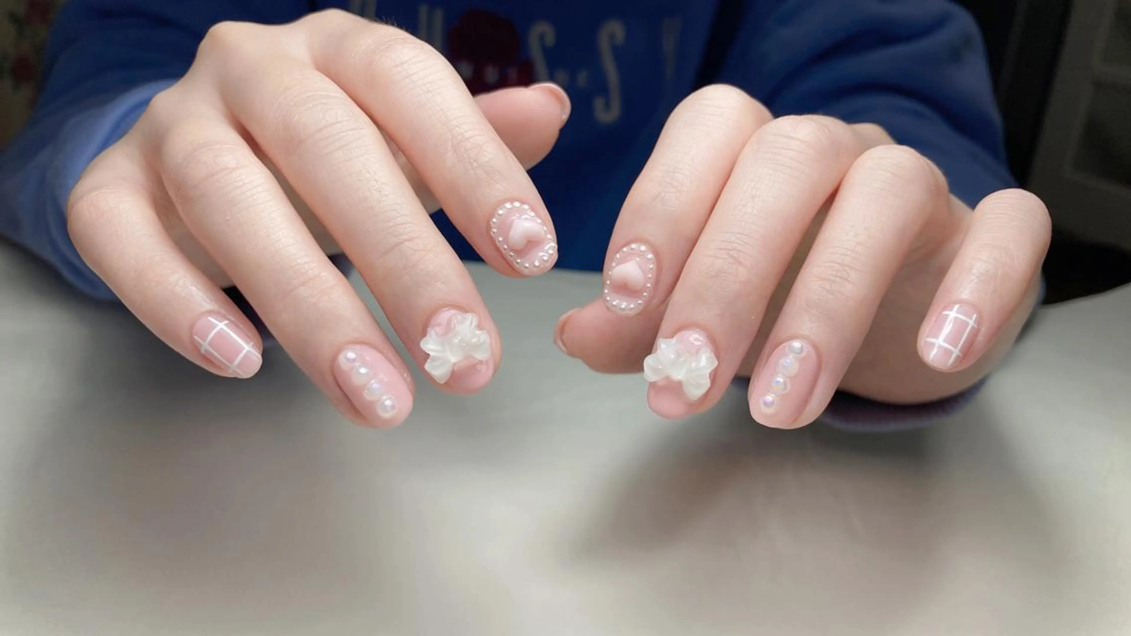 ネイル ewt miniのマツエク・マツパデザイン