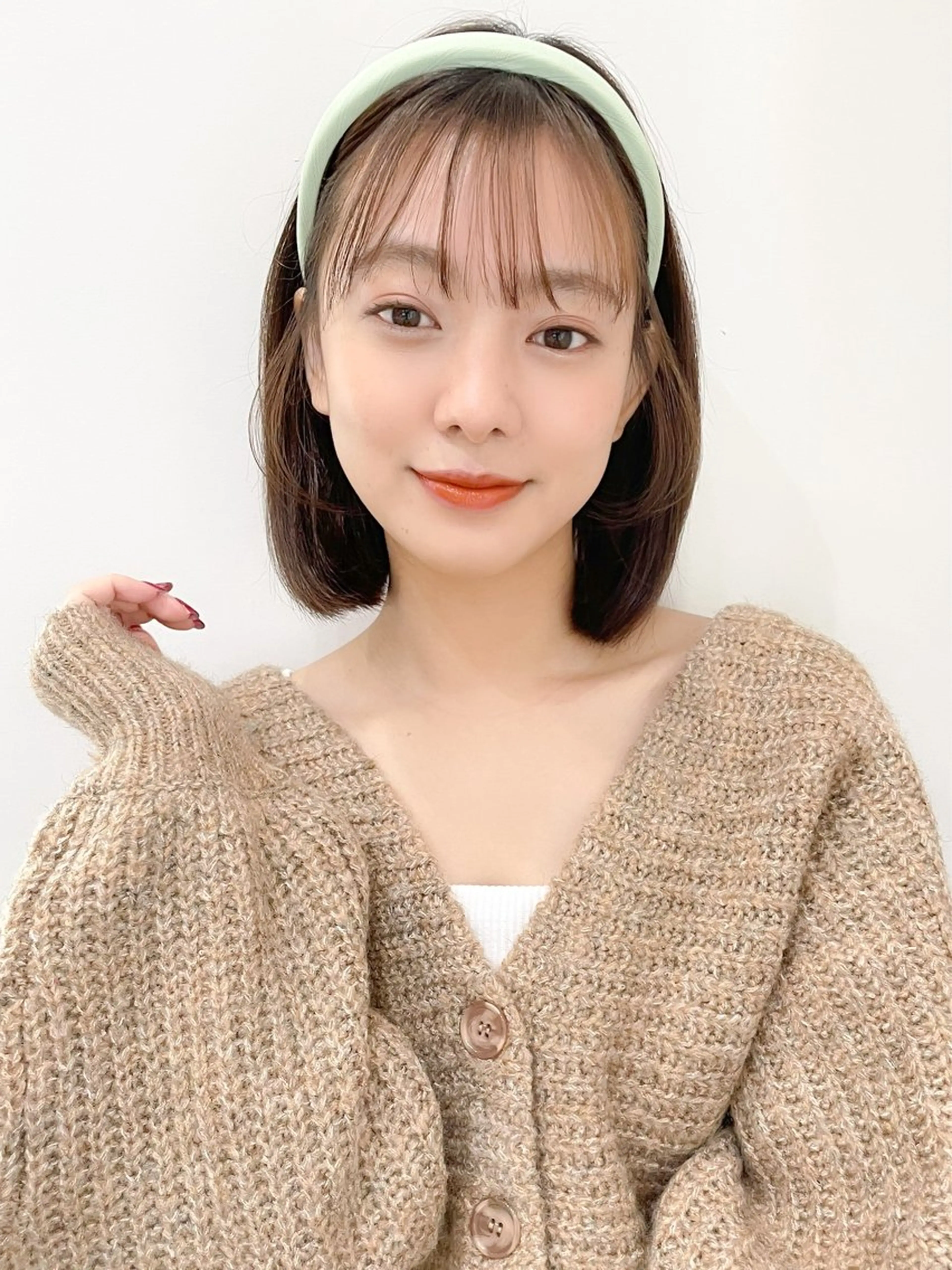 ショート ボブ ハイライト 髪質改善 韓国風ヘア ショートヘア ミディアム/顔周り/ ベージュ🌼mayuのヘアスタイル