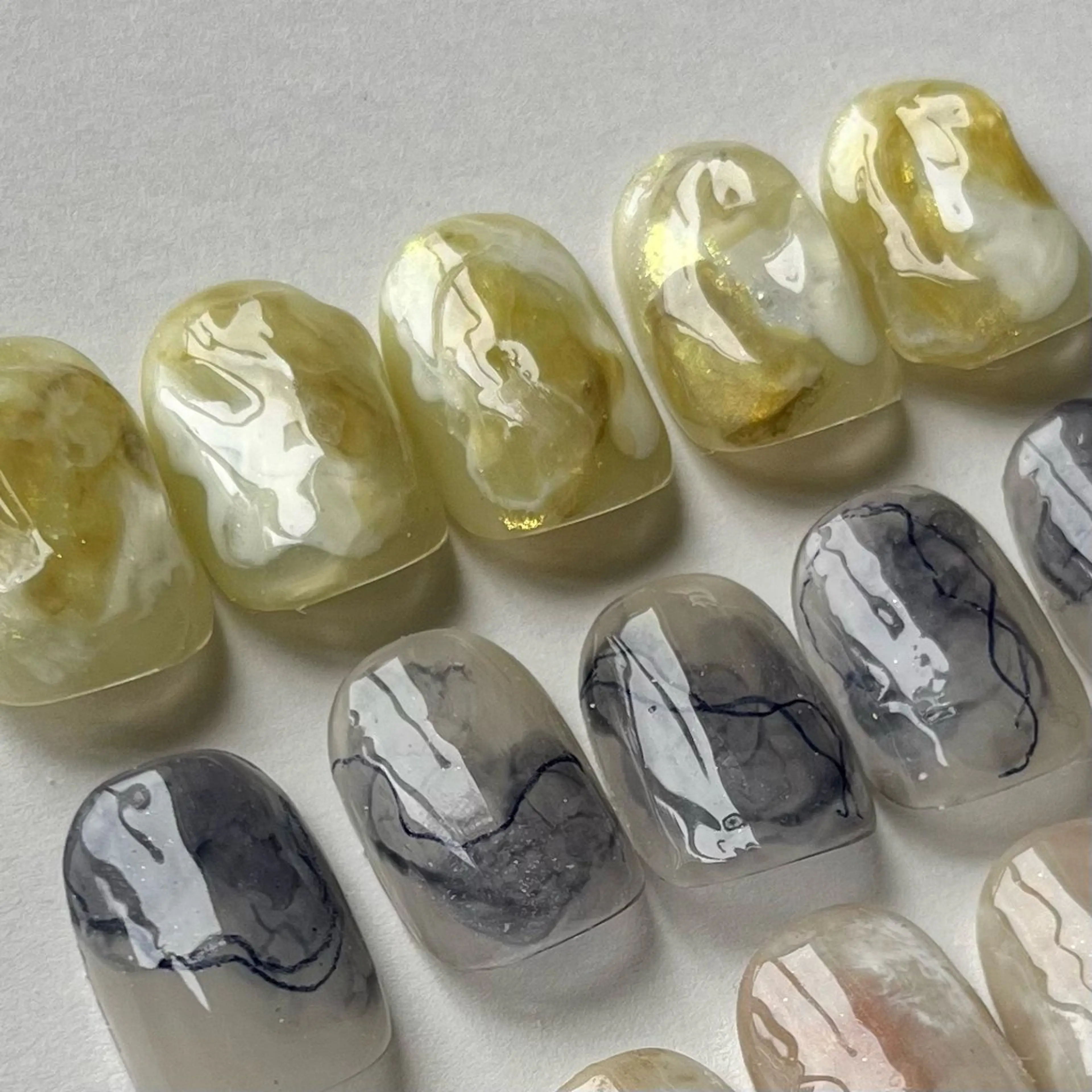 ネイル mitsuki / Manonのネイルデザイン