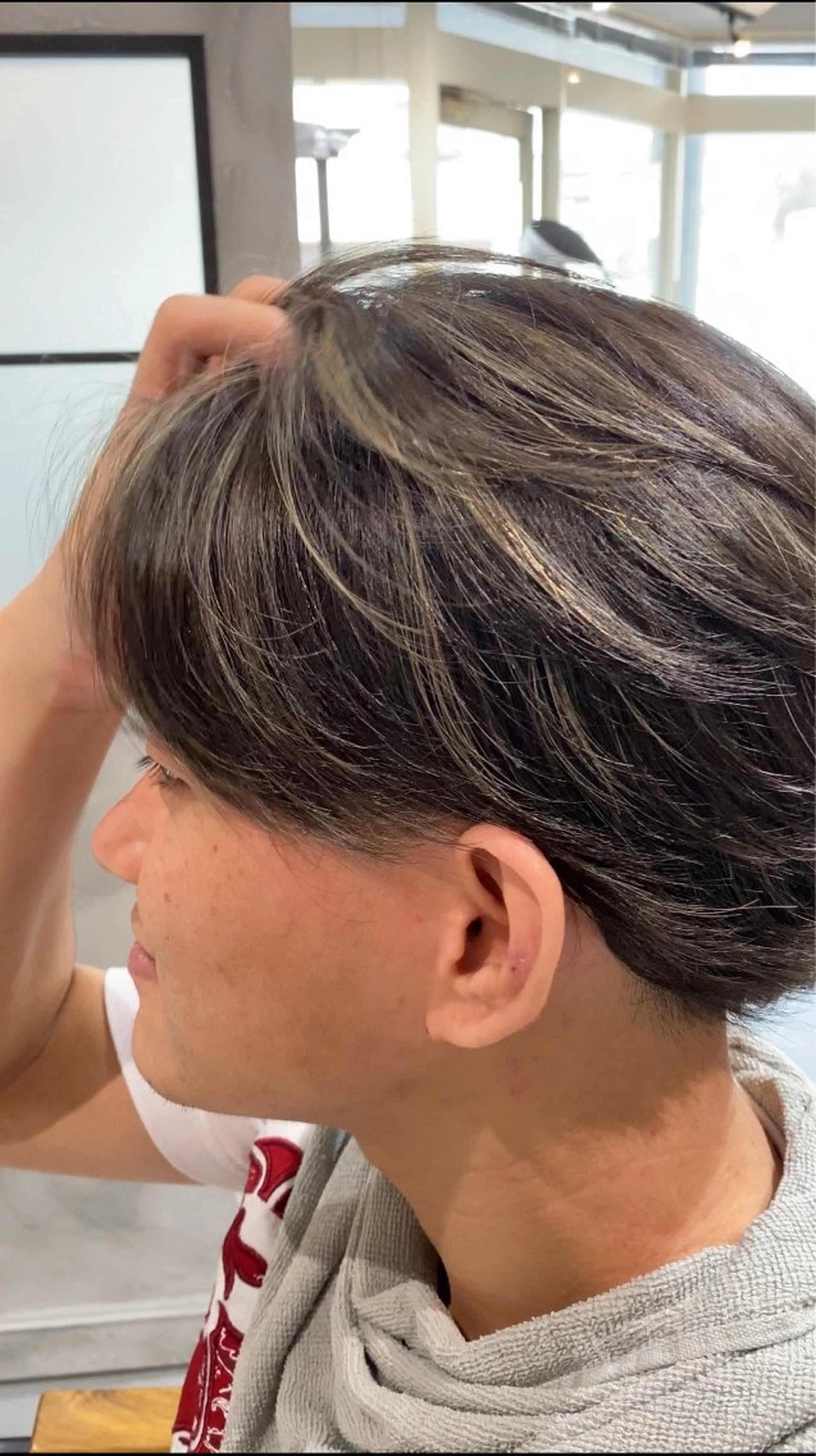 ショート ハイライト LS HAIR所属・石井 大空のヘアスタイル