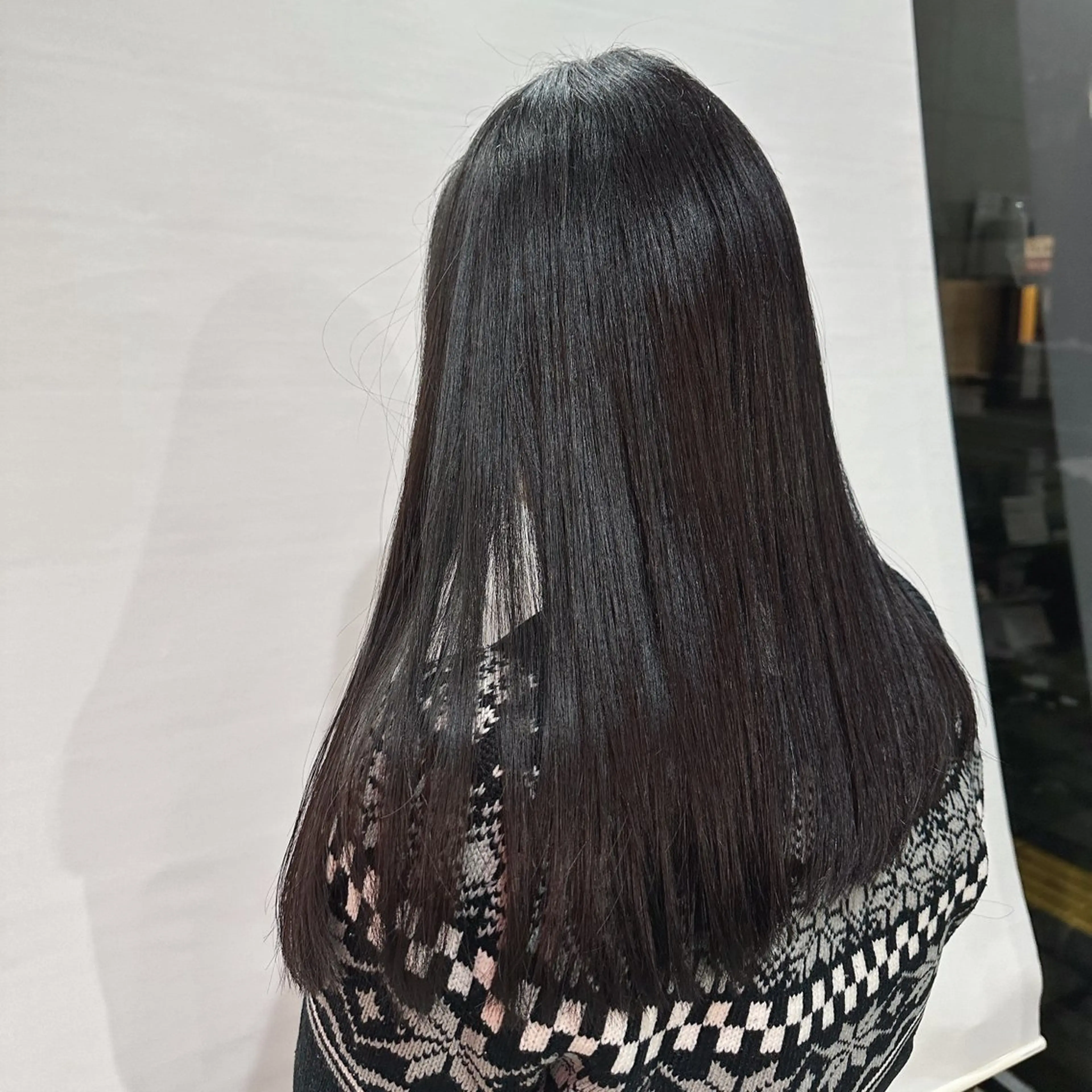 セミロング カット ヘアカラー トリートメント 遠藤惟斗/自由が丘/ 透明感カラー/パーマのヘアスタイル