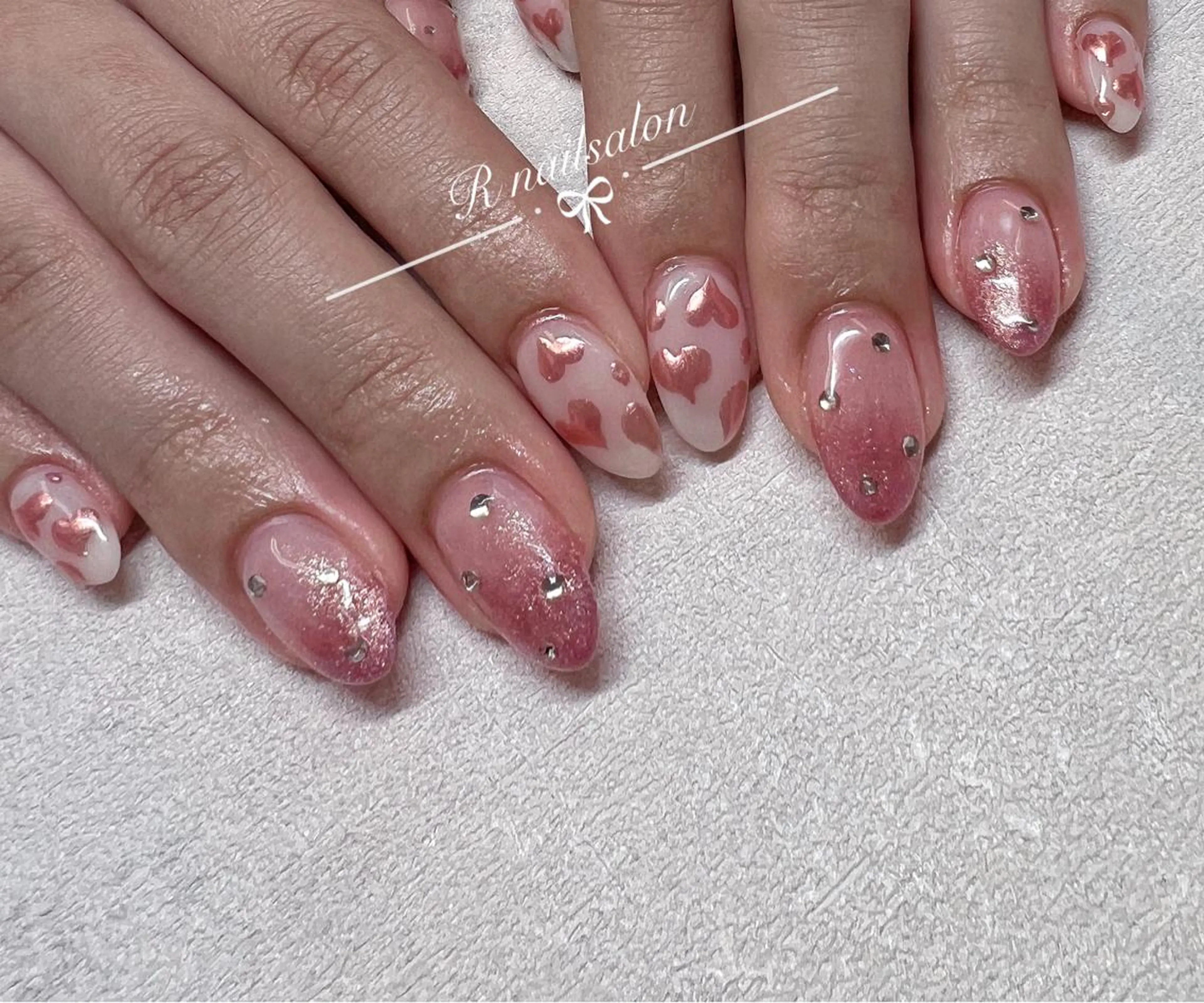 セミロング ハンドネイル R NAILSALONのネイルデザイン