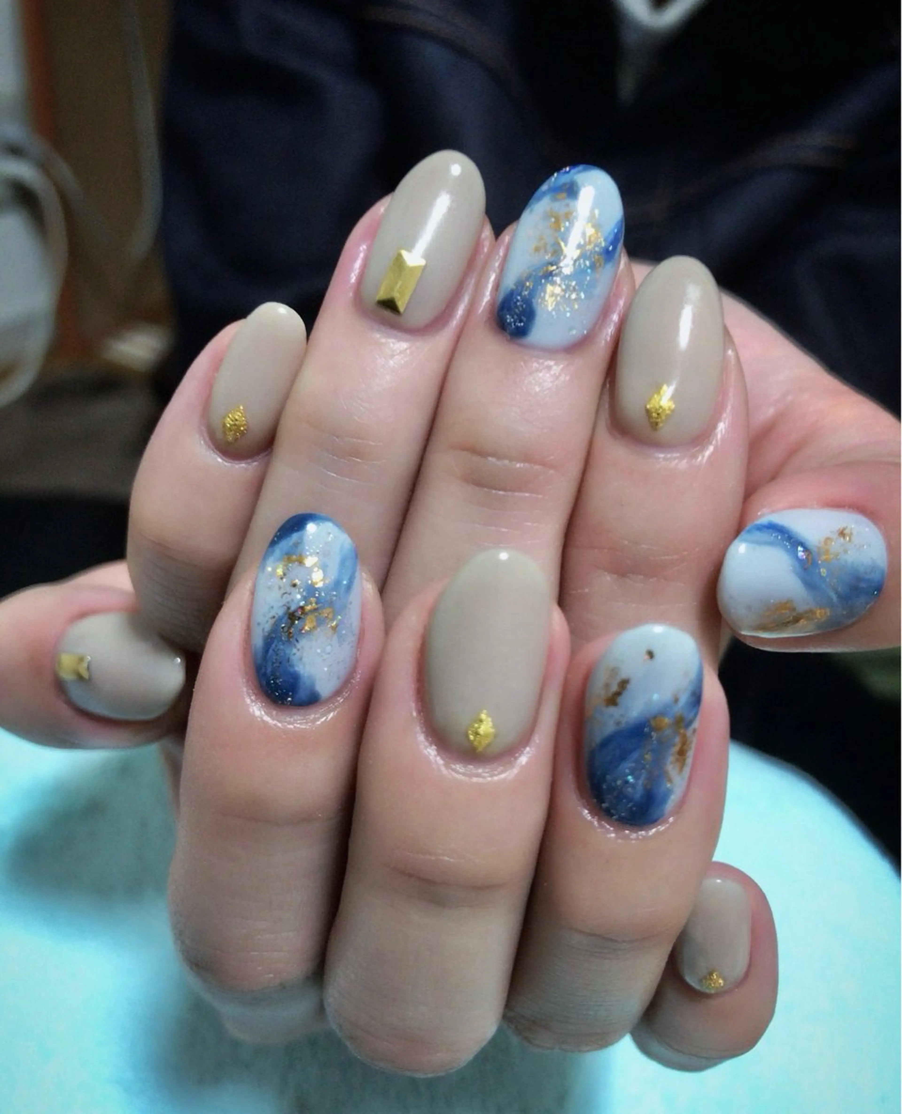 ネイル ハンドネイル BlueLagoon 🩵 KUMIのネイルデザイン