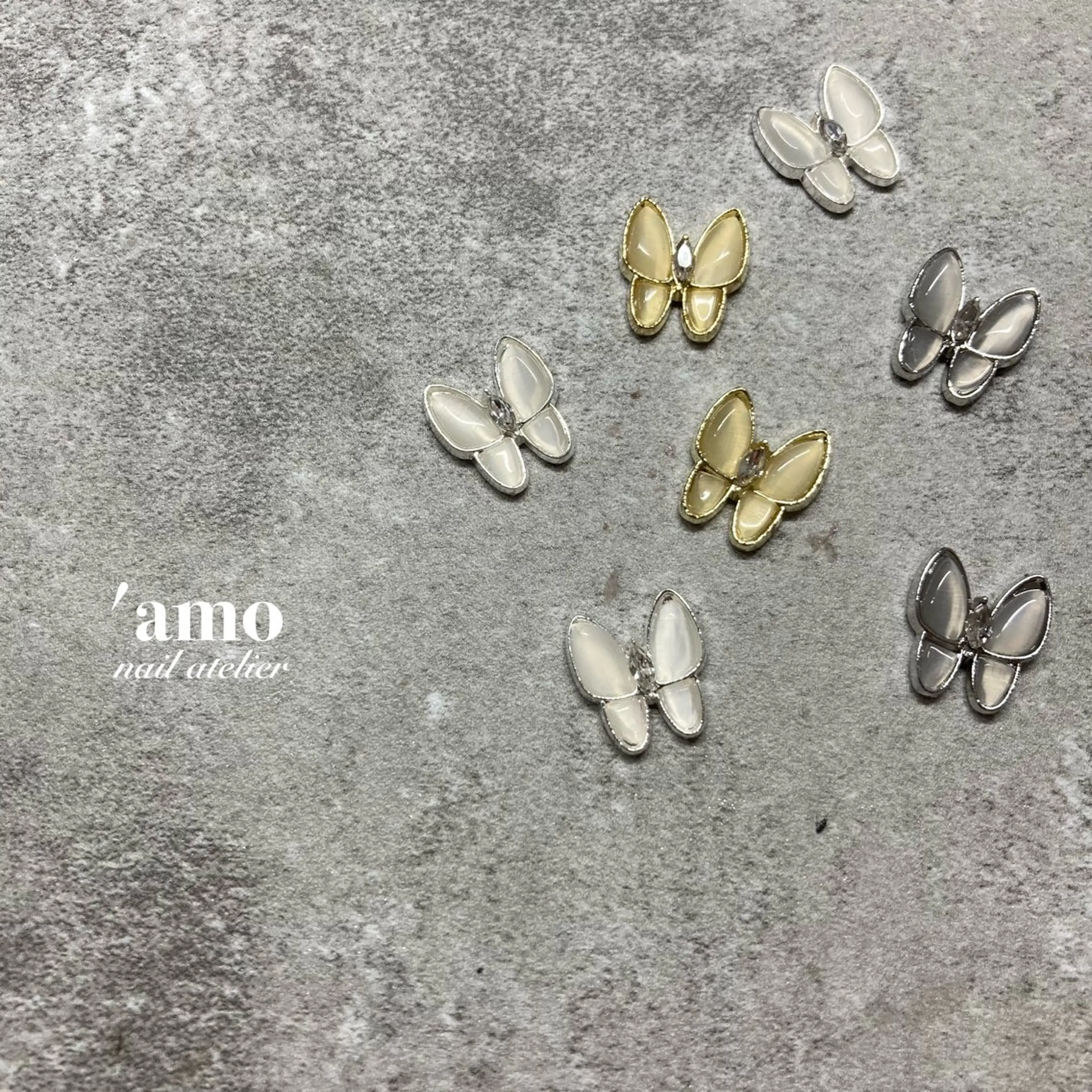 ネイル フットネイル ジェルネイル ニュアンスネイル パラジェル 'amo nail atelierのネイルデザイン