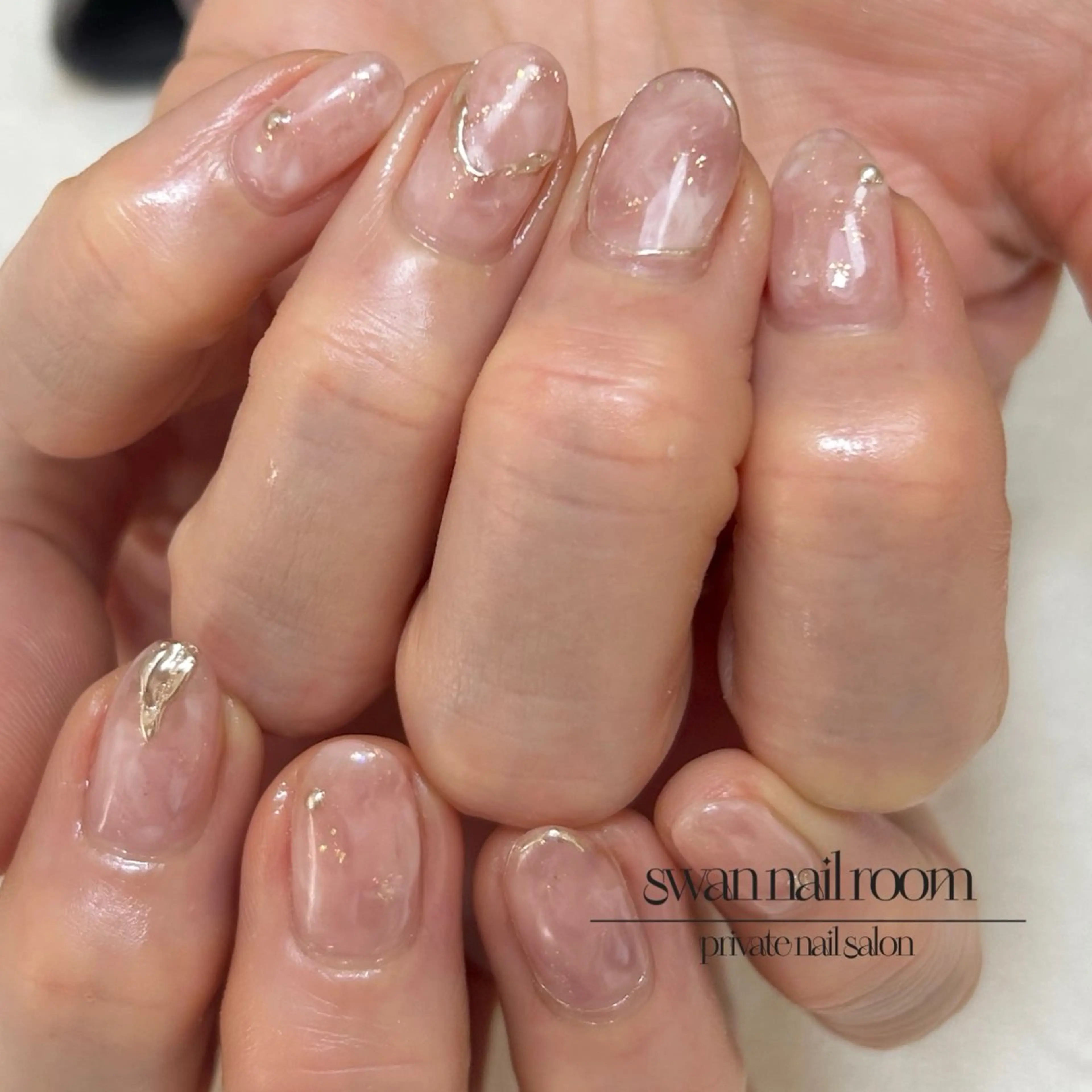 ネイル ニュアンスネイル 春ネイル swan  nail room所属・swan nail roomのネイルデザイン