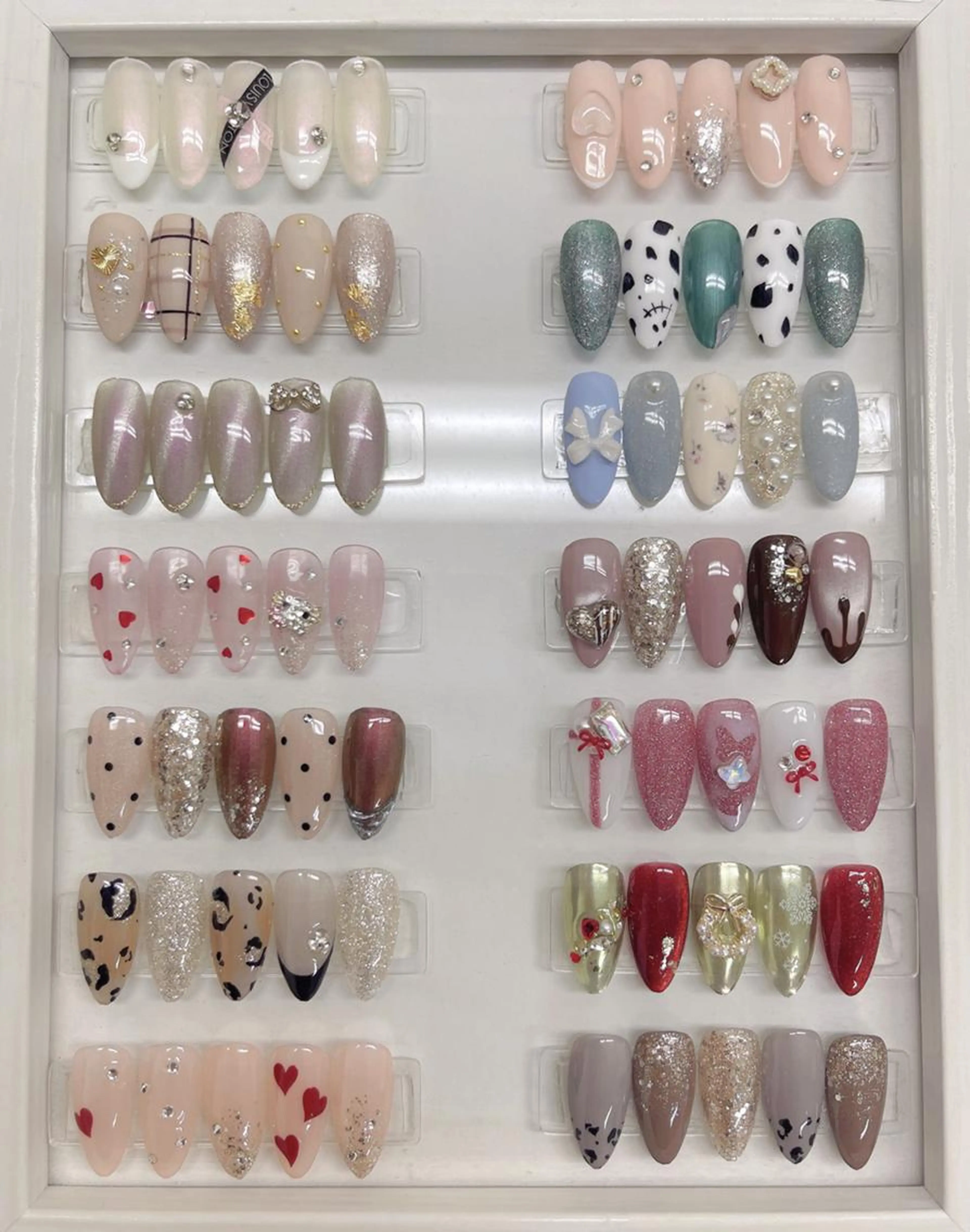 期間限定🎀ハンド🎀初回ソフトジェルオフ無料　トレンドデザイン定額コース \5900の写真