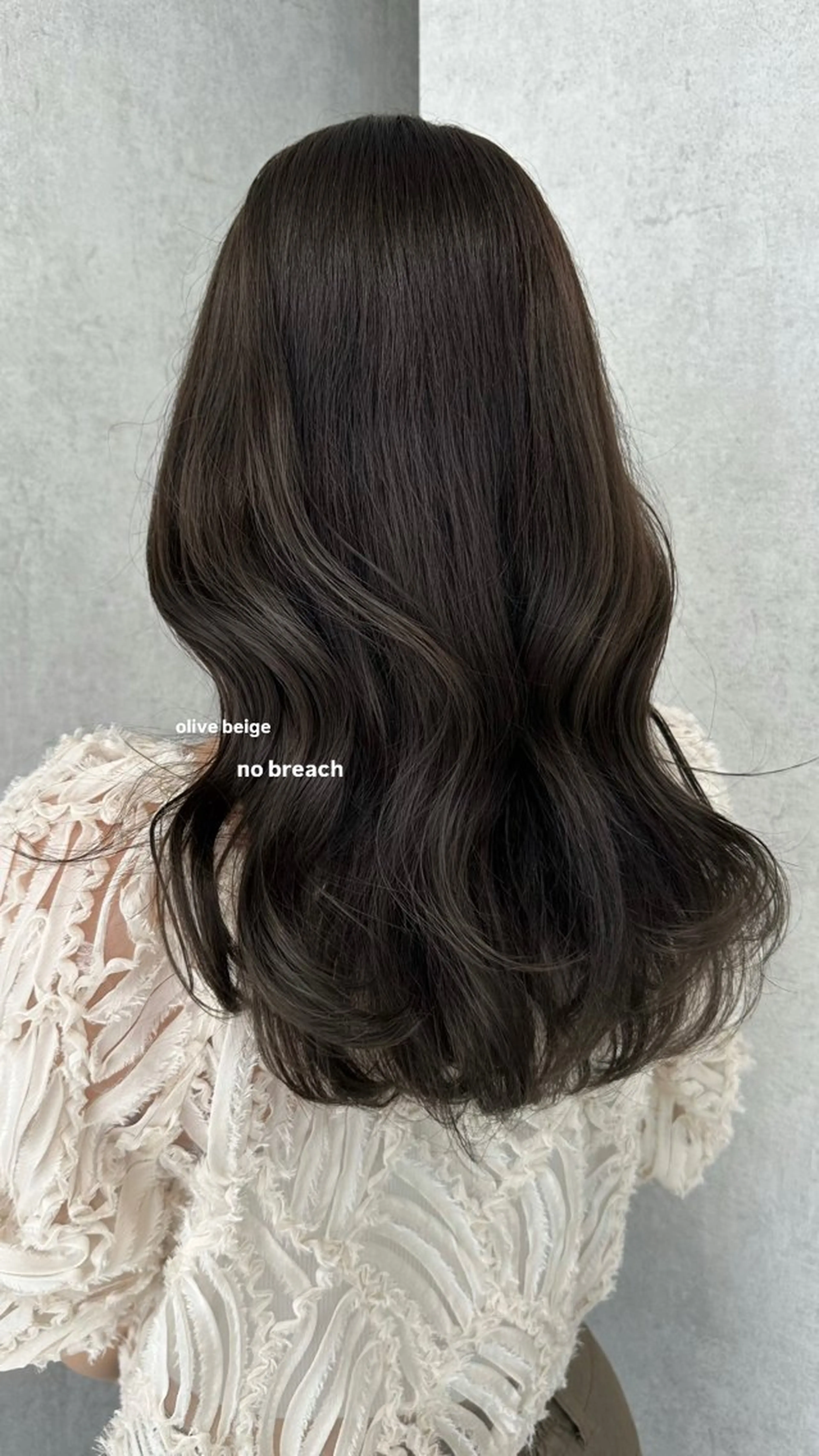 セミロング カラー カット ヘアカラー トリートメント v-lab studio所属・韓国レイヤーカット/ 艶カラー/ noaのヘアスタイル