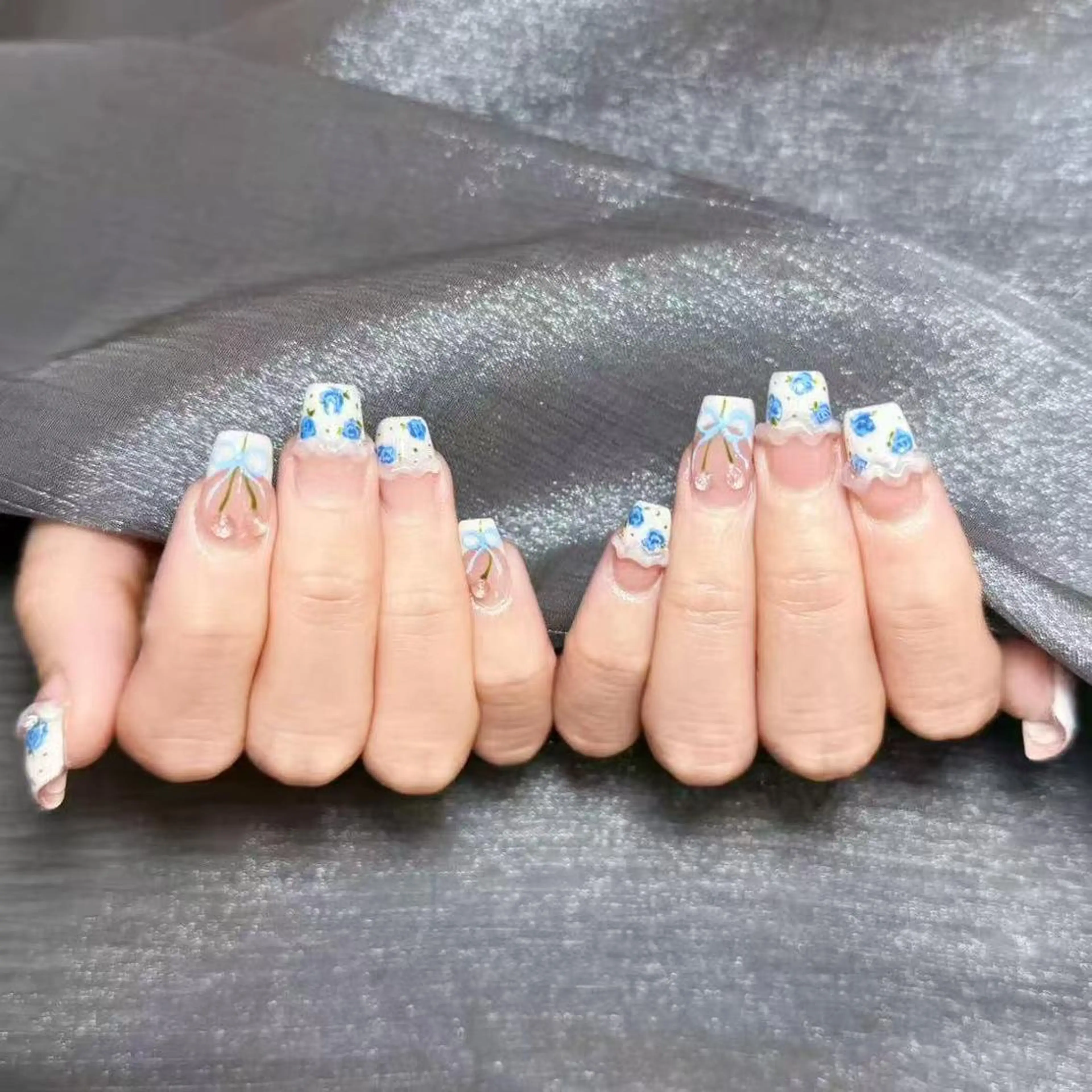 ネイル DEMAIN- 🌹のネイルデザイン