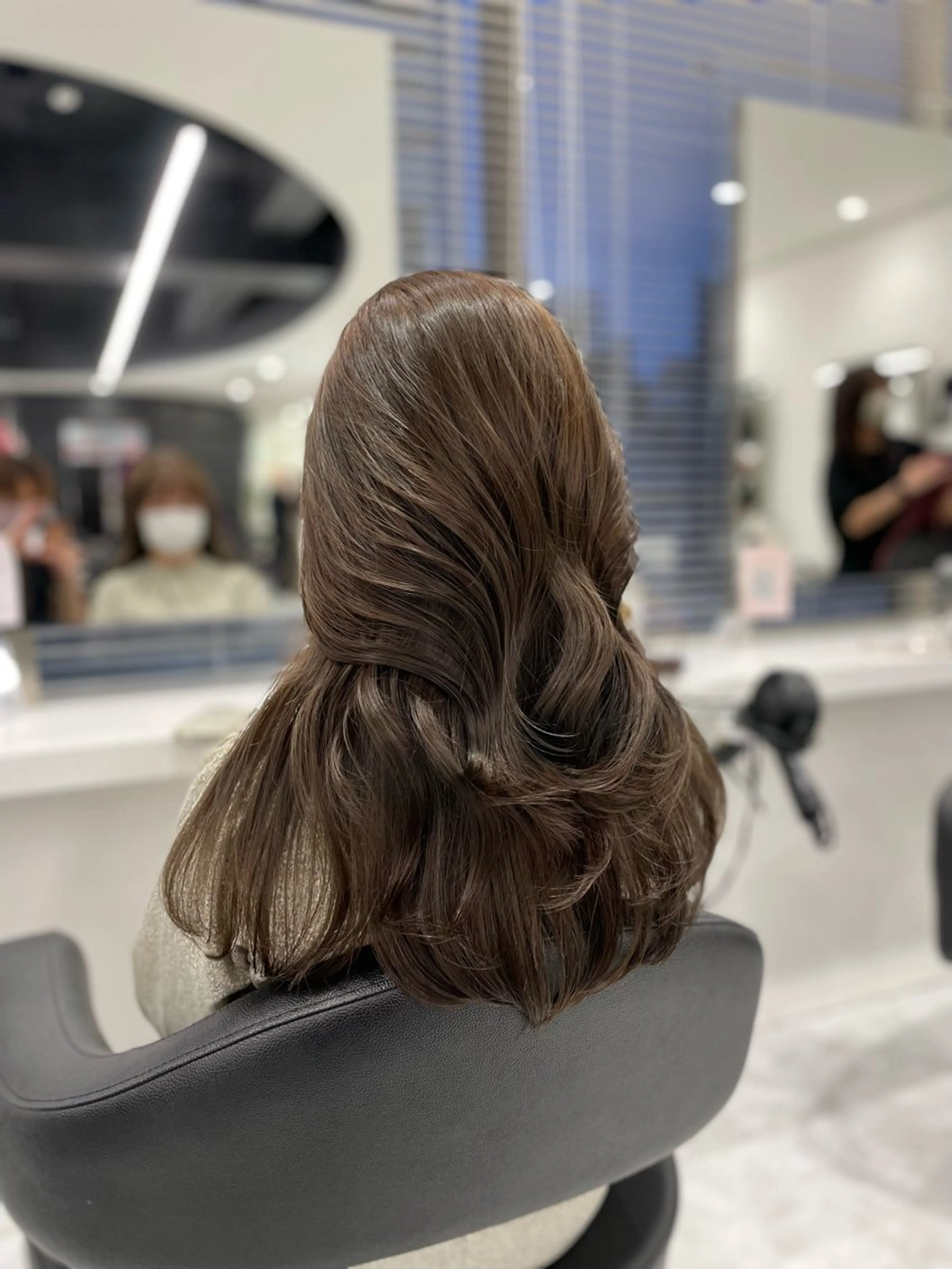 セミロング 💍大人デザイン /ハイトーン♡リクトのヘアスタイル