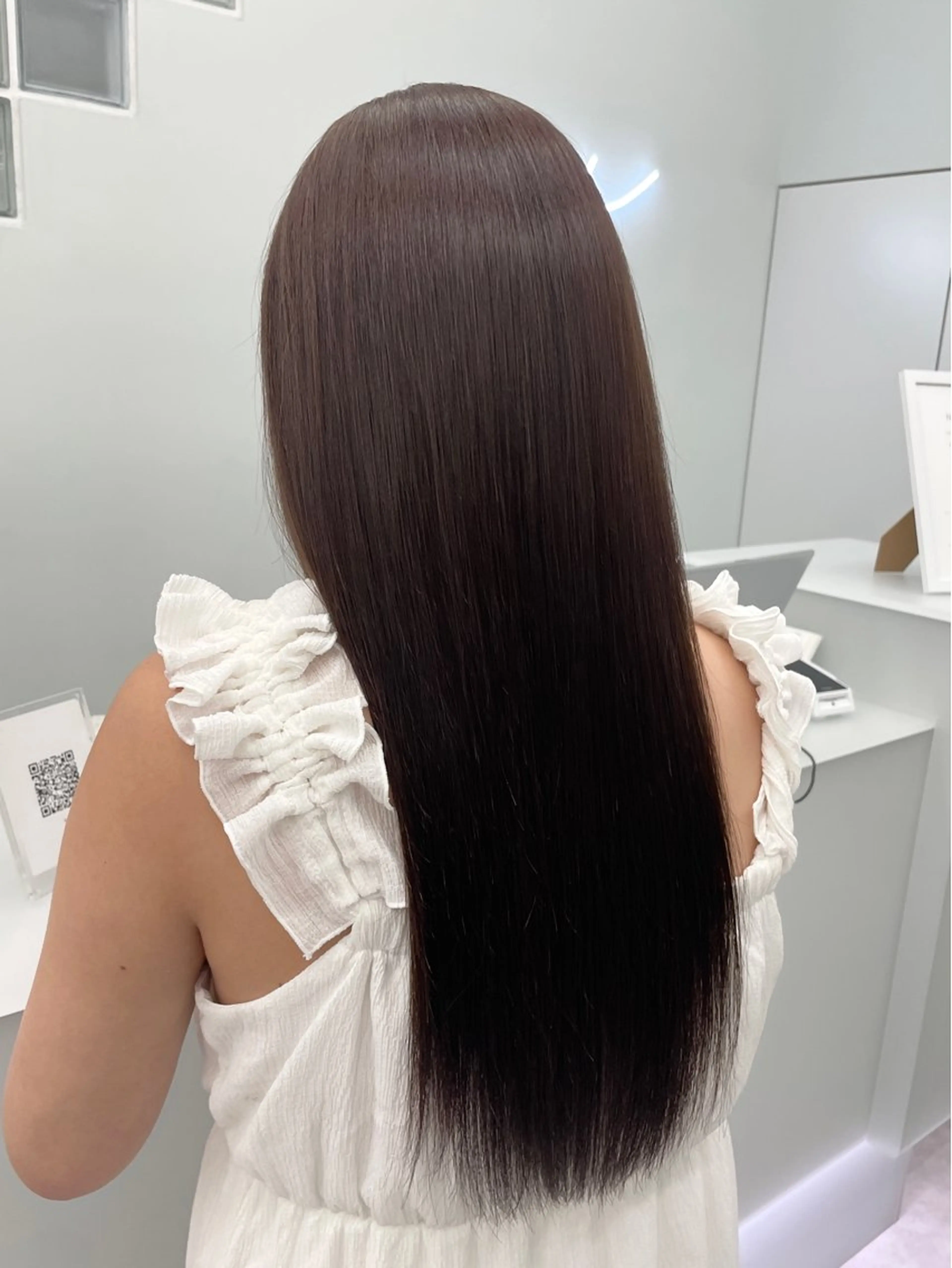 【1ランク上の髪質改善】カット+カラー+中性ストレート+オージュアTR　¥33000の写真
