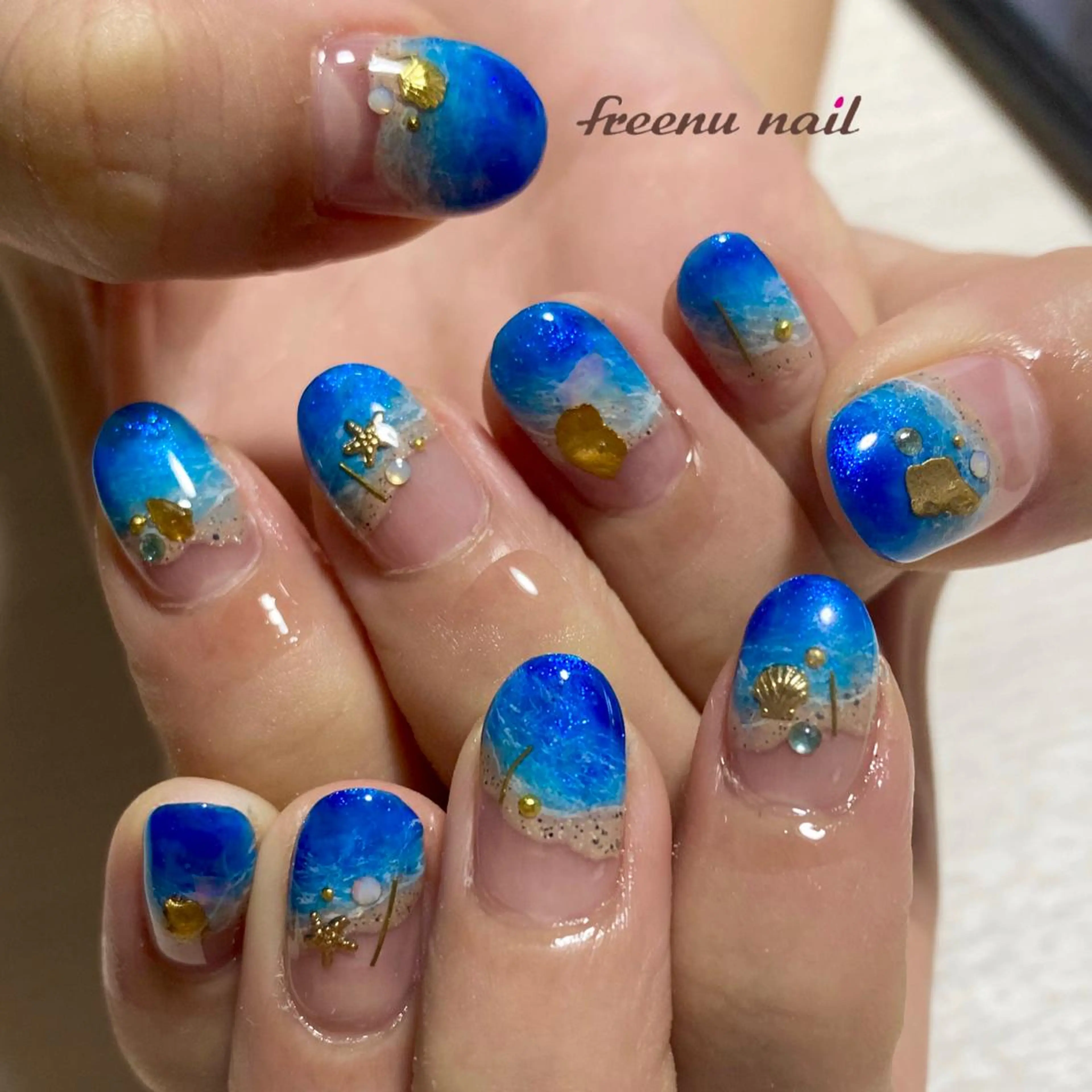 ネイル ブルー freenu nail【24H】のネイルデザイン