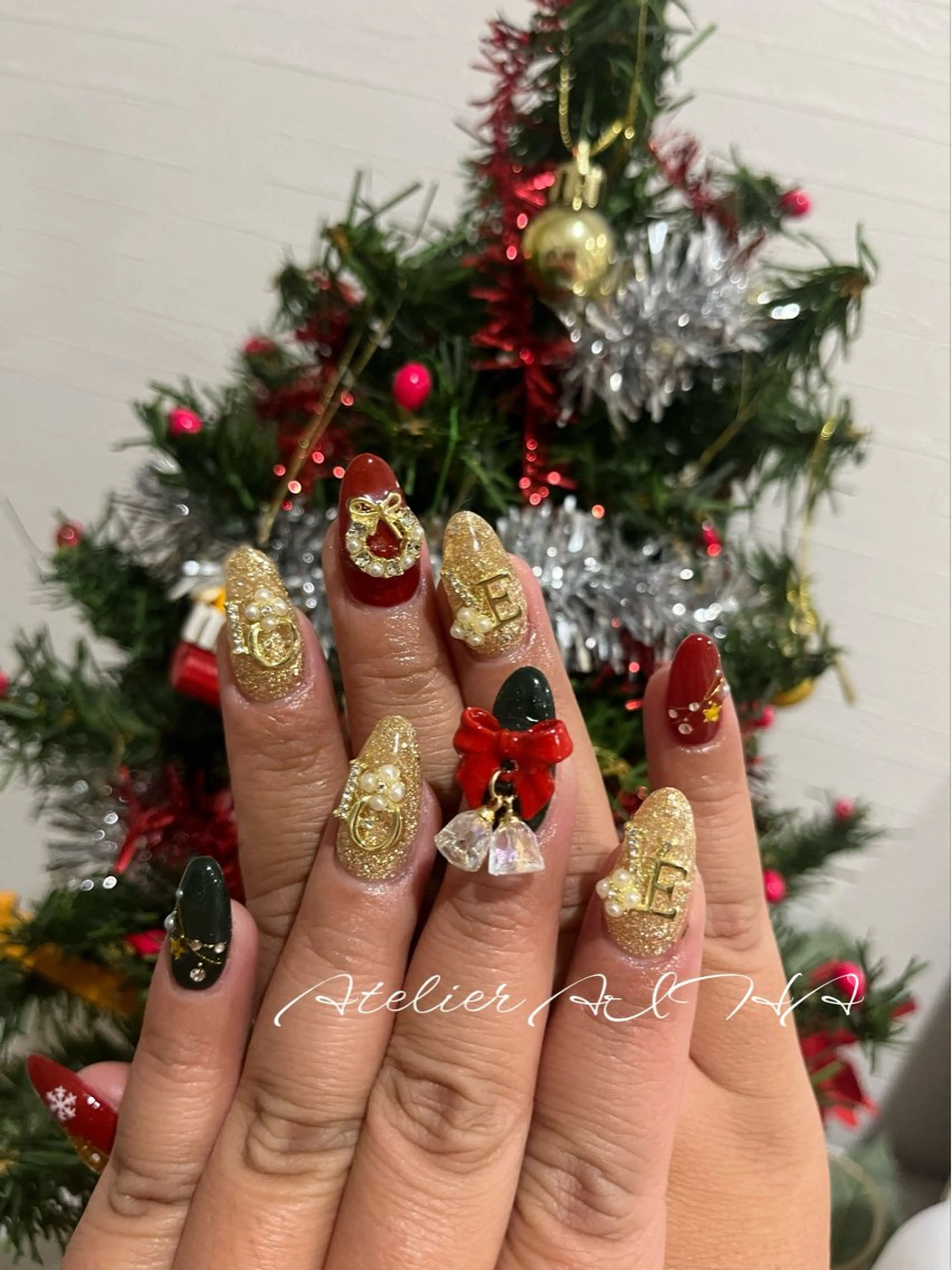 ミディアム ハンドネイル アトリエAIHA所属・アトリエAIHA★ フィルイン推奨サロンのネイルデザイン