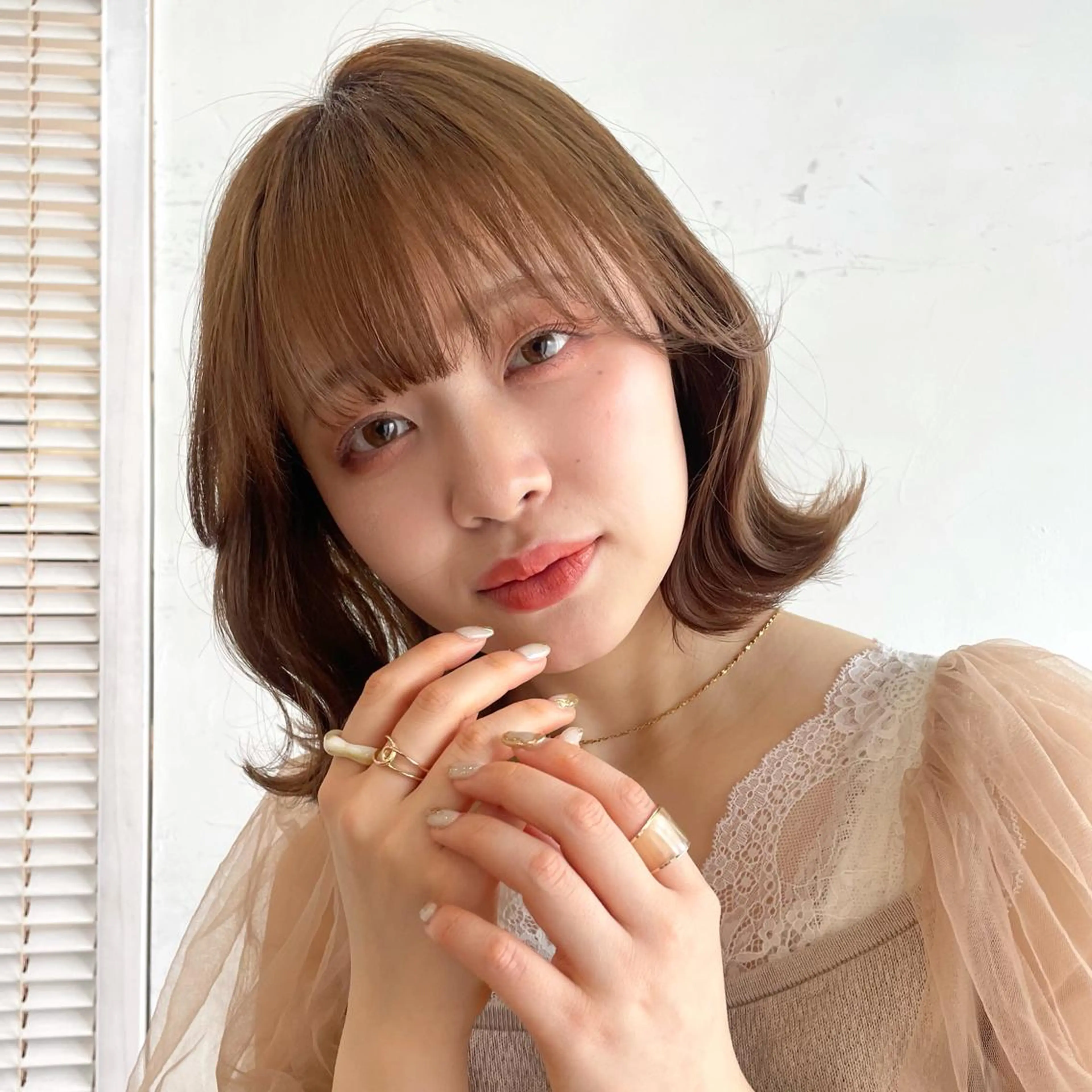 カラー ベージュカラー ボブ 🍒ばばみさき 🍒のヘアスタイル