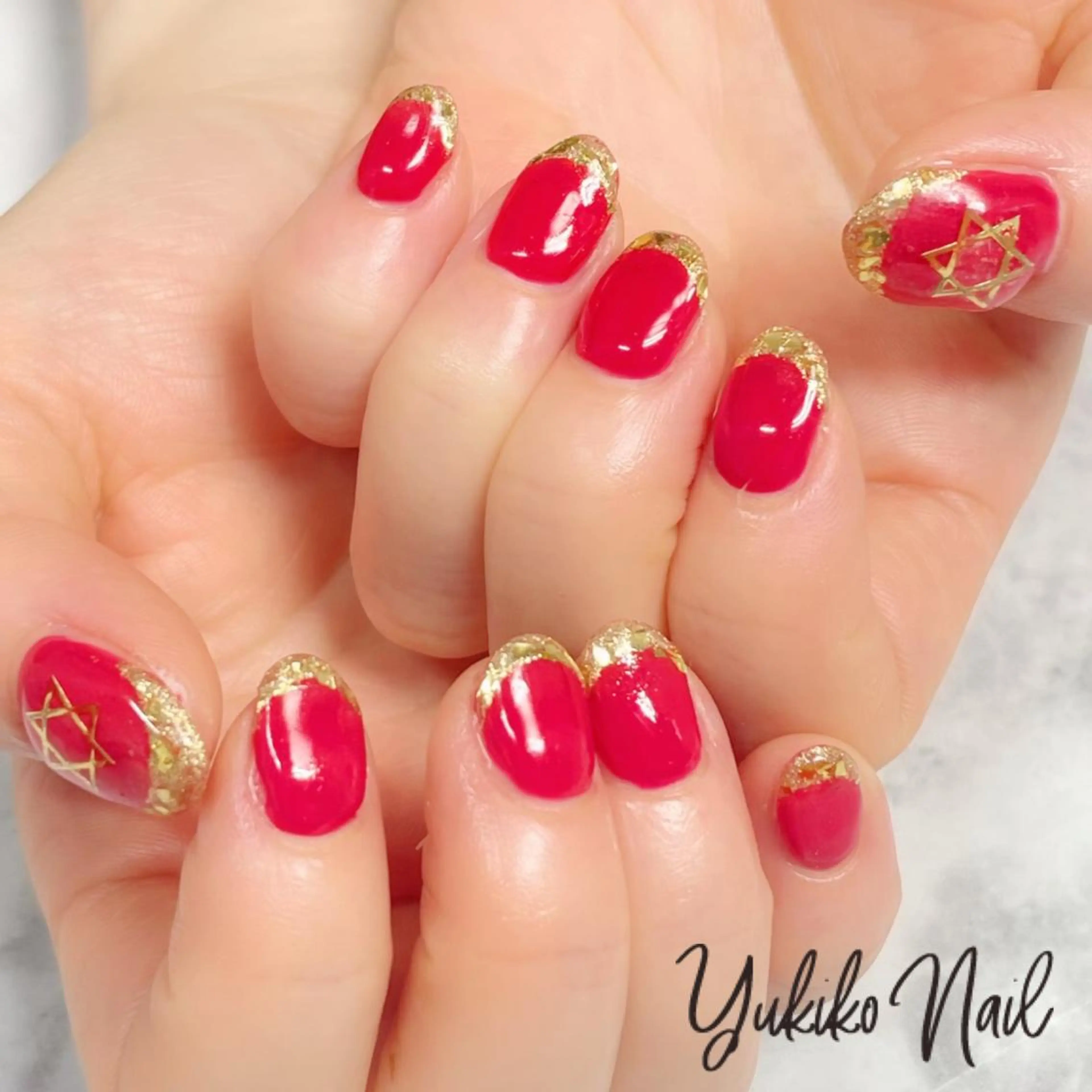 ネイル アートネイル フレンチネイル ガラスフレンチ ゴールド キラキラネイル ハンドネイル ユキコ ネイルのネイルデザイン