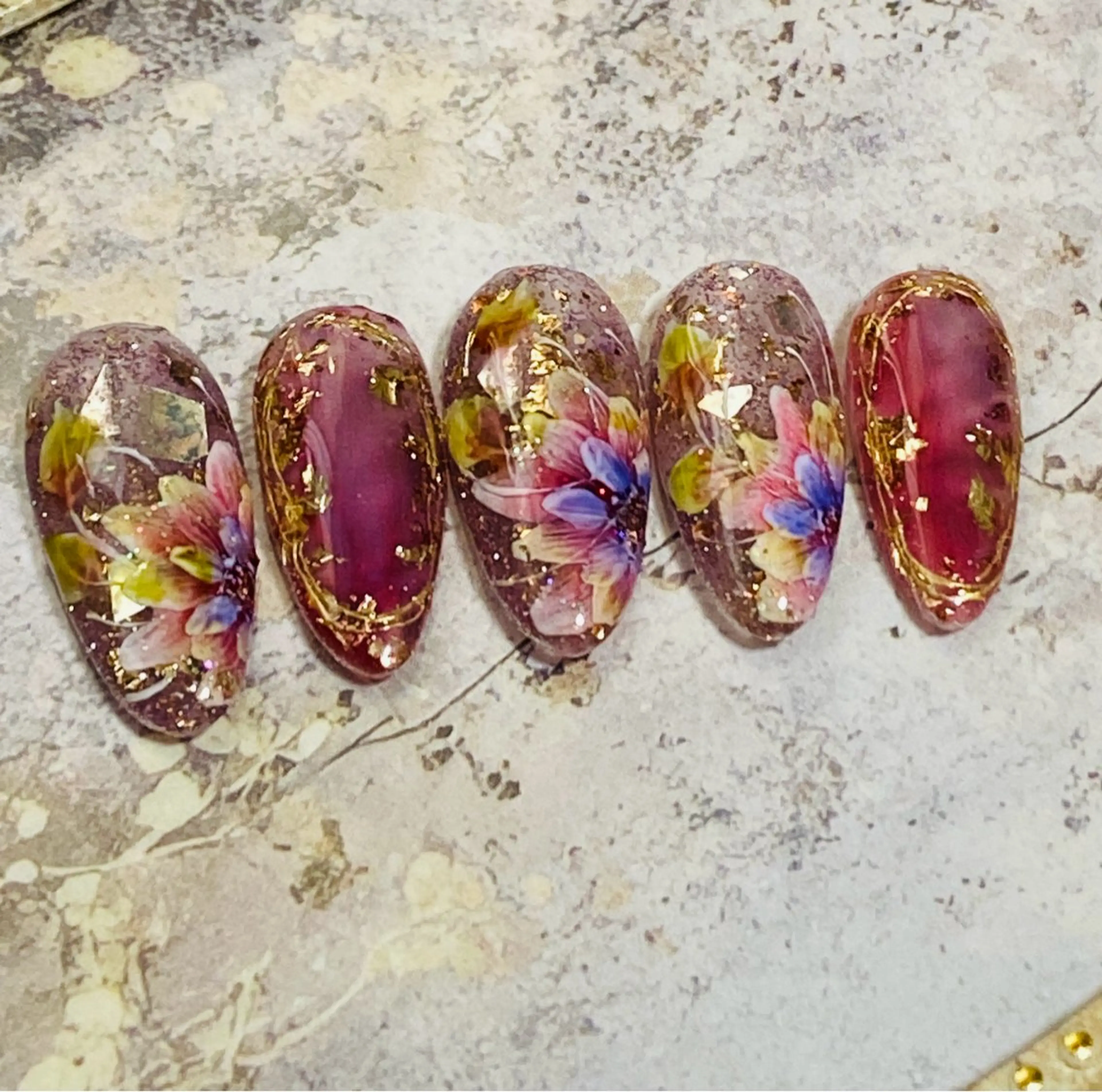 カラフルフラワー 【オフ込み】N123の写真