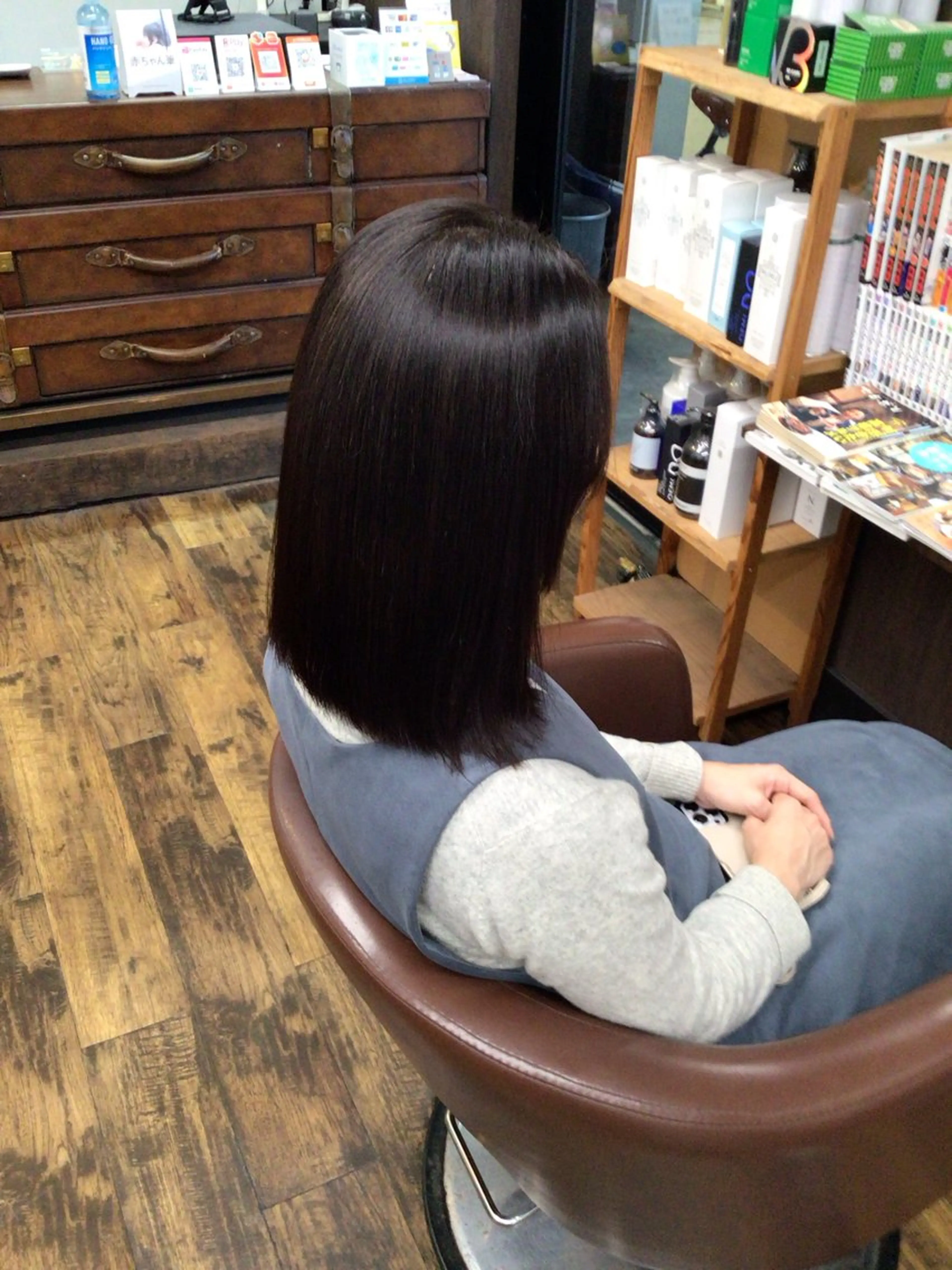 ミディアム 縮毛矯正 香川 裕基のヘアスタイル
