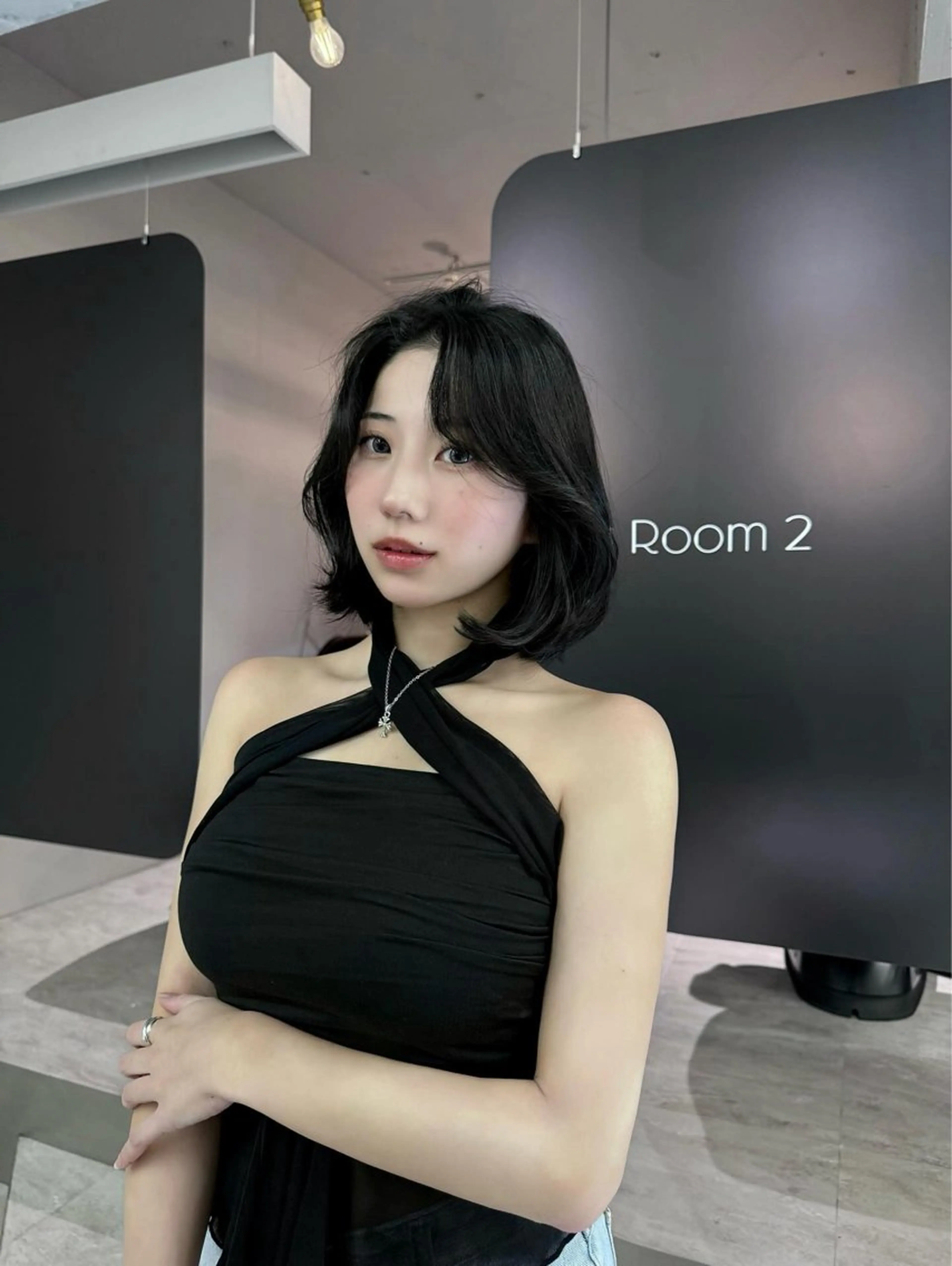 ミディアム カラー 黒髪 ヘアカラー mari_ xenaのヘアスタイル