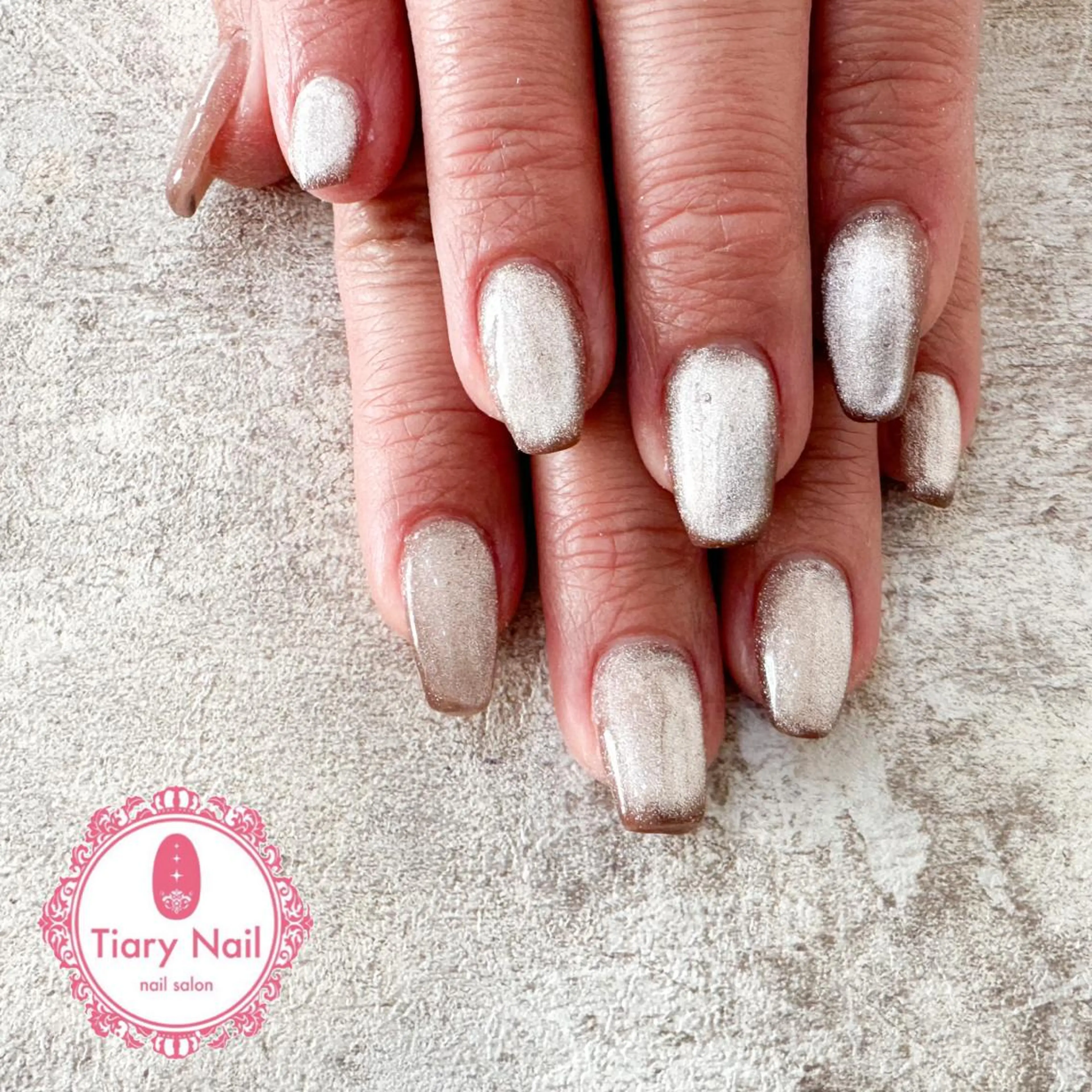 ネイル tiarynail K Kのネイルデザイン