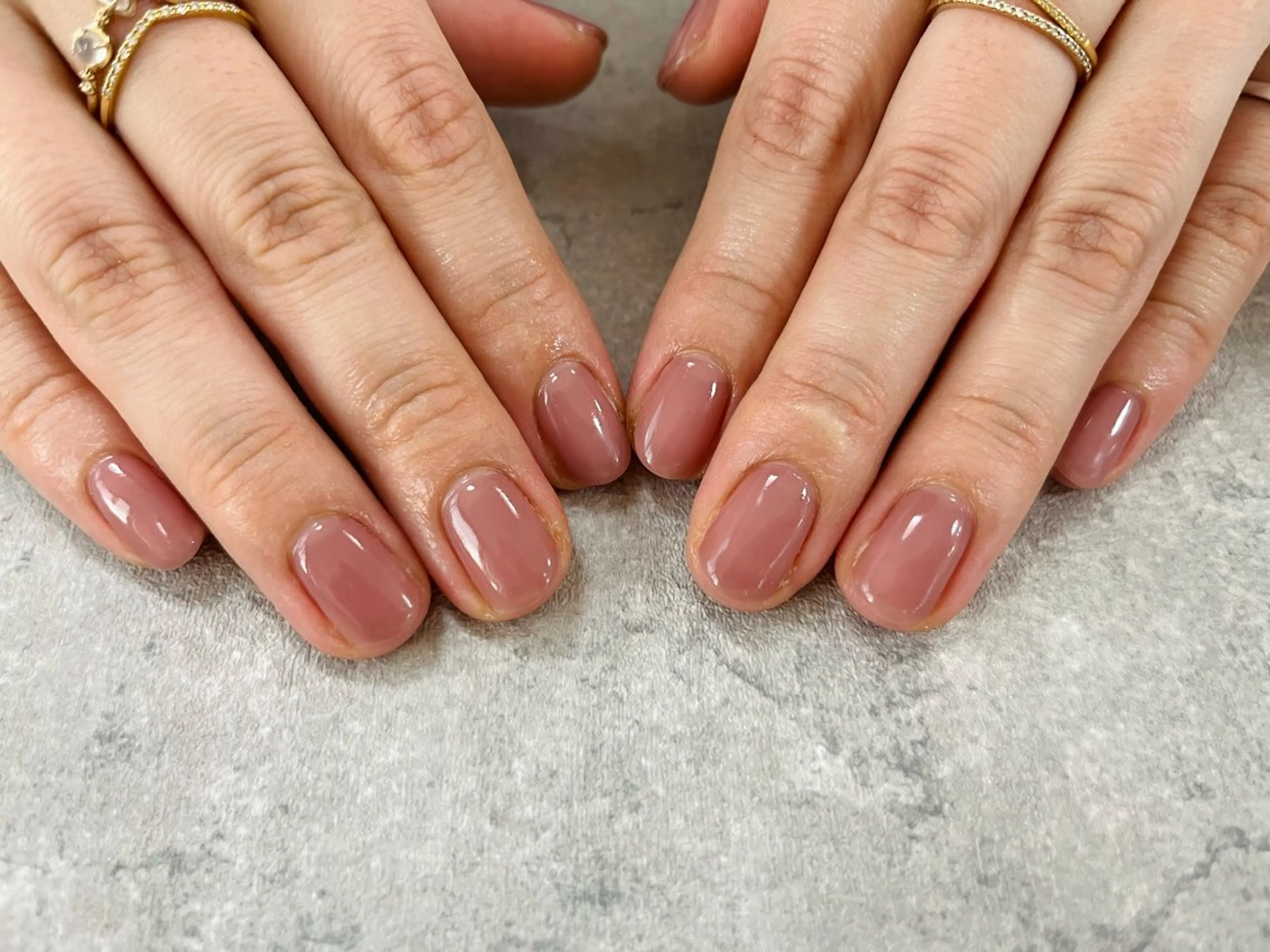 ネイル フットネイル フレンチネイル ガラスフレンチ グラデーション キラキラネイル ハンドネイル 二見 晴香のネイルデザイン