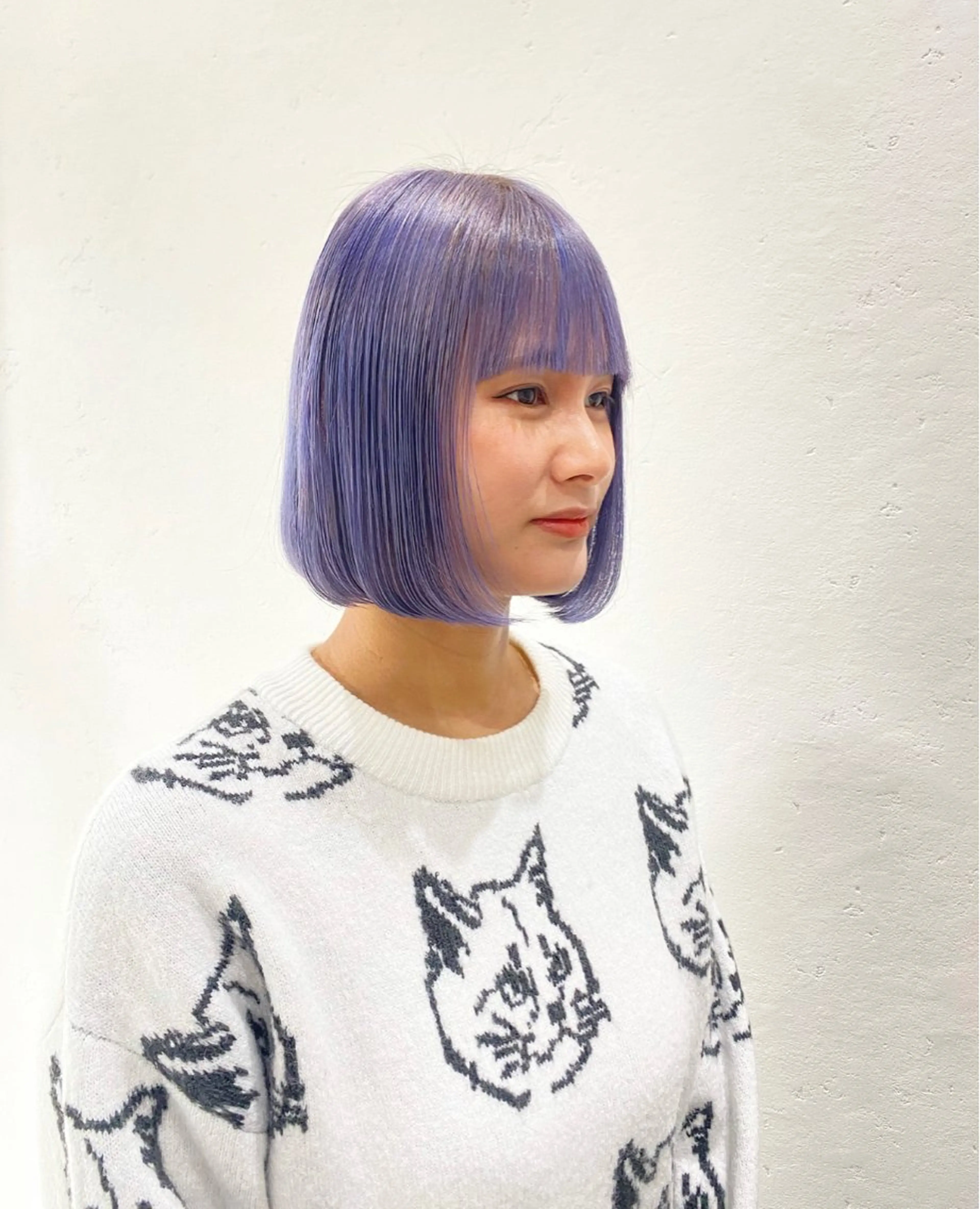 ショート カラー ブリーチ ケアブリーチ ヘアカラー トリートメント SHICENEケイ レイヤーカット🦋のヘアスタイル