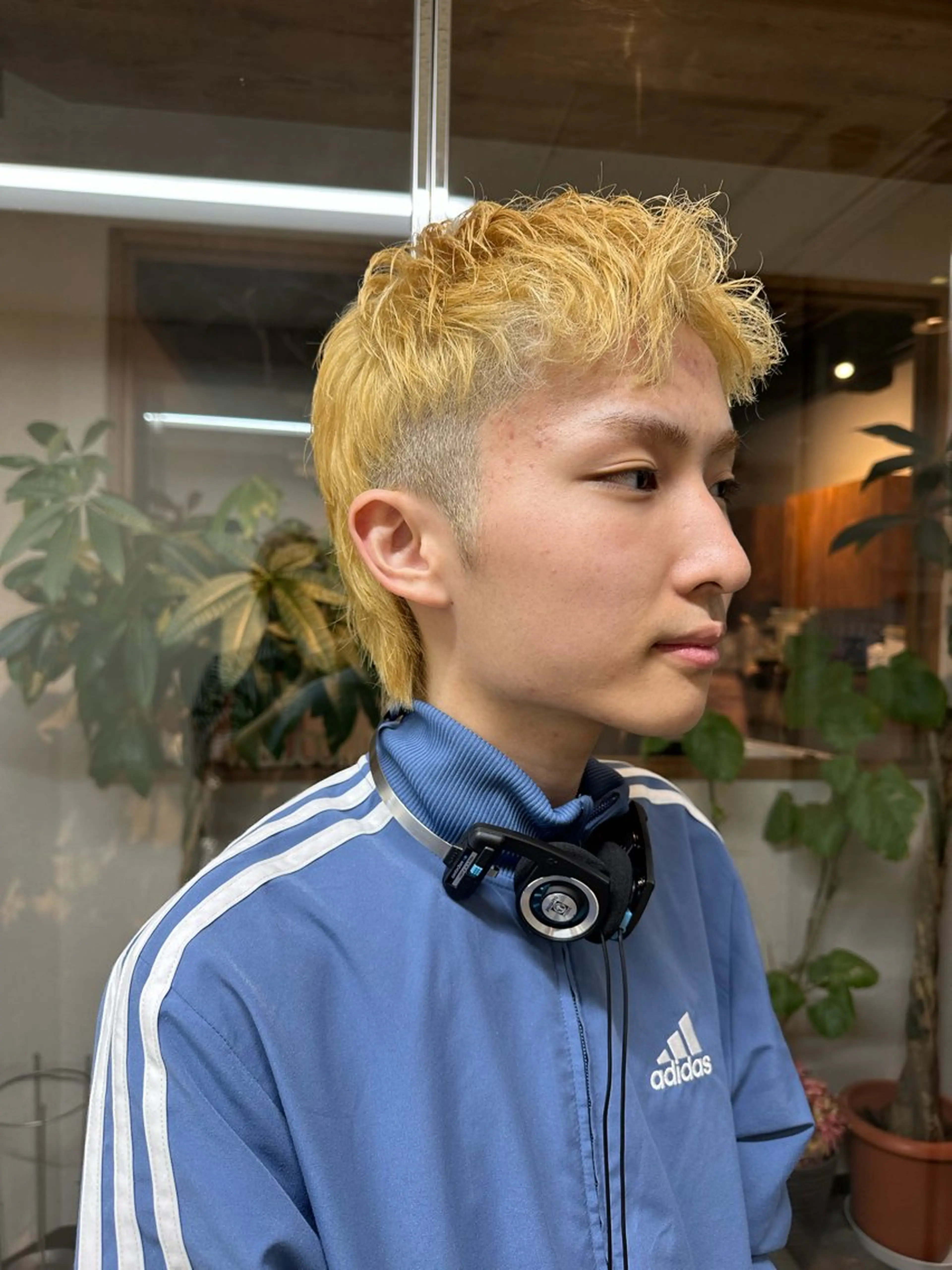 メンズ カット ヘアカラー トリートメント 髪質改善&ストレート ‪✂︎‬鈴木青樹のヘアスタイル