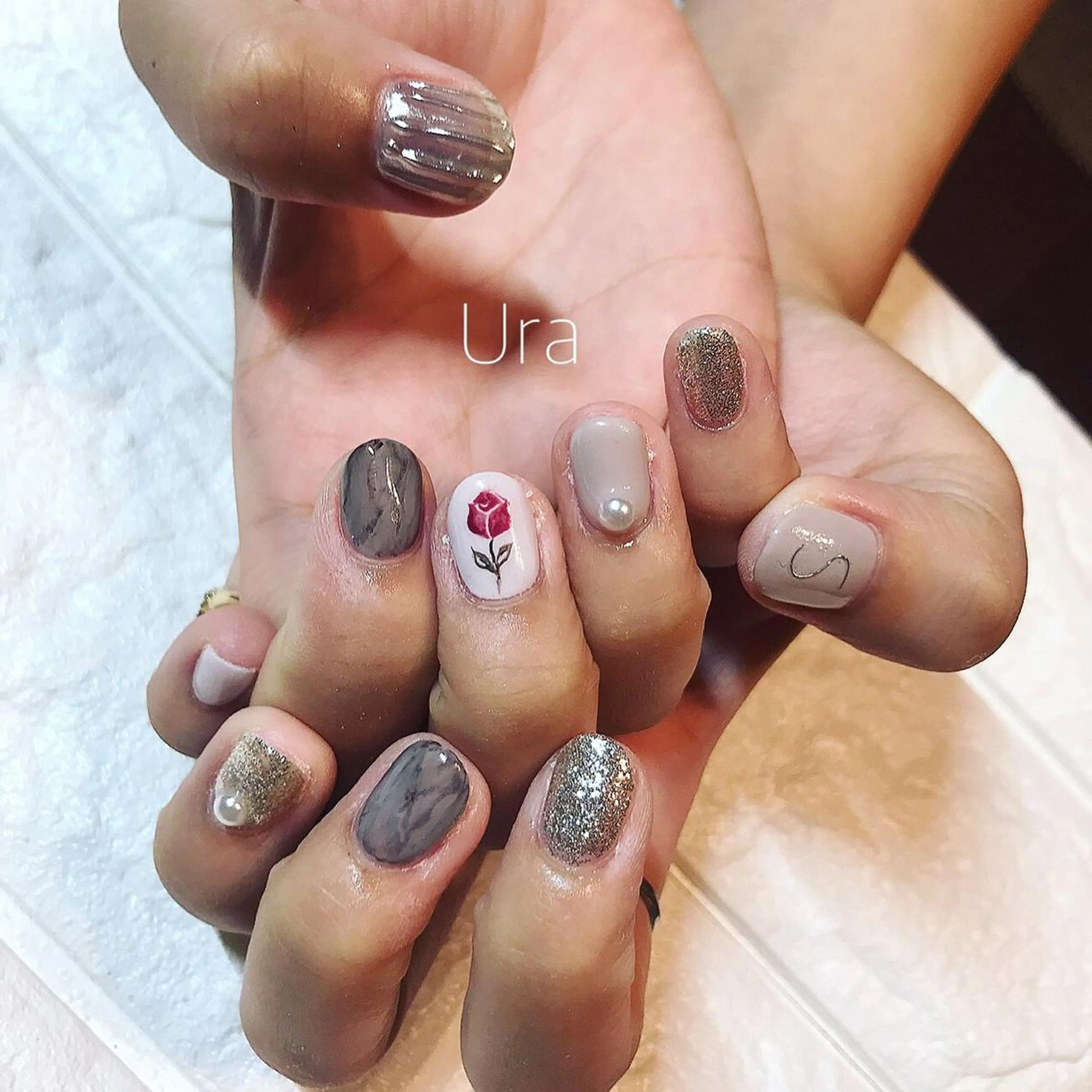 ネイル UrakoNail 《nail》のネイルデザイン