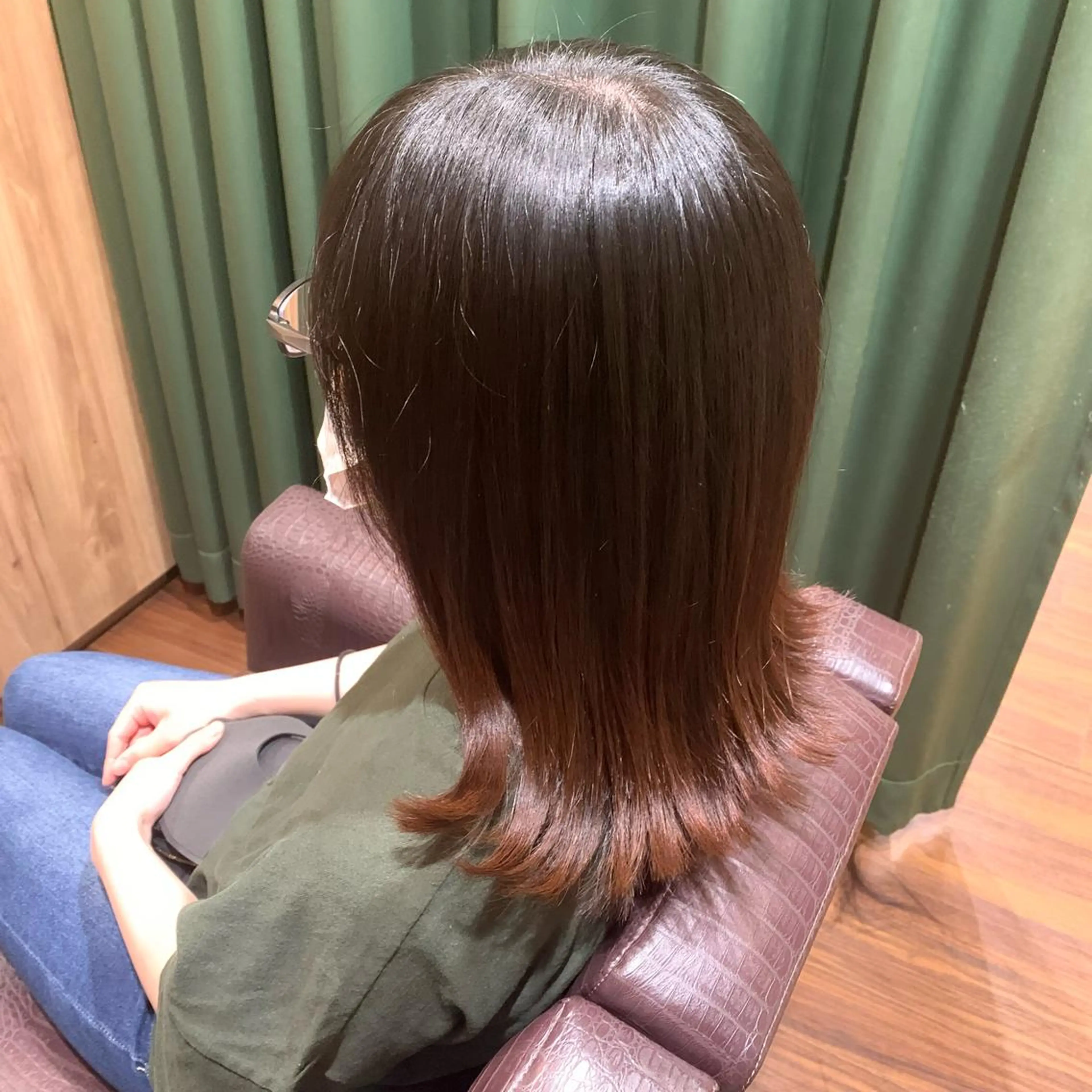 ミディアム カラー ネイル マツエク・マツパ 土谷 優乃のヘアスタイル