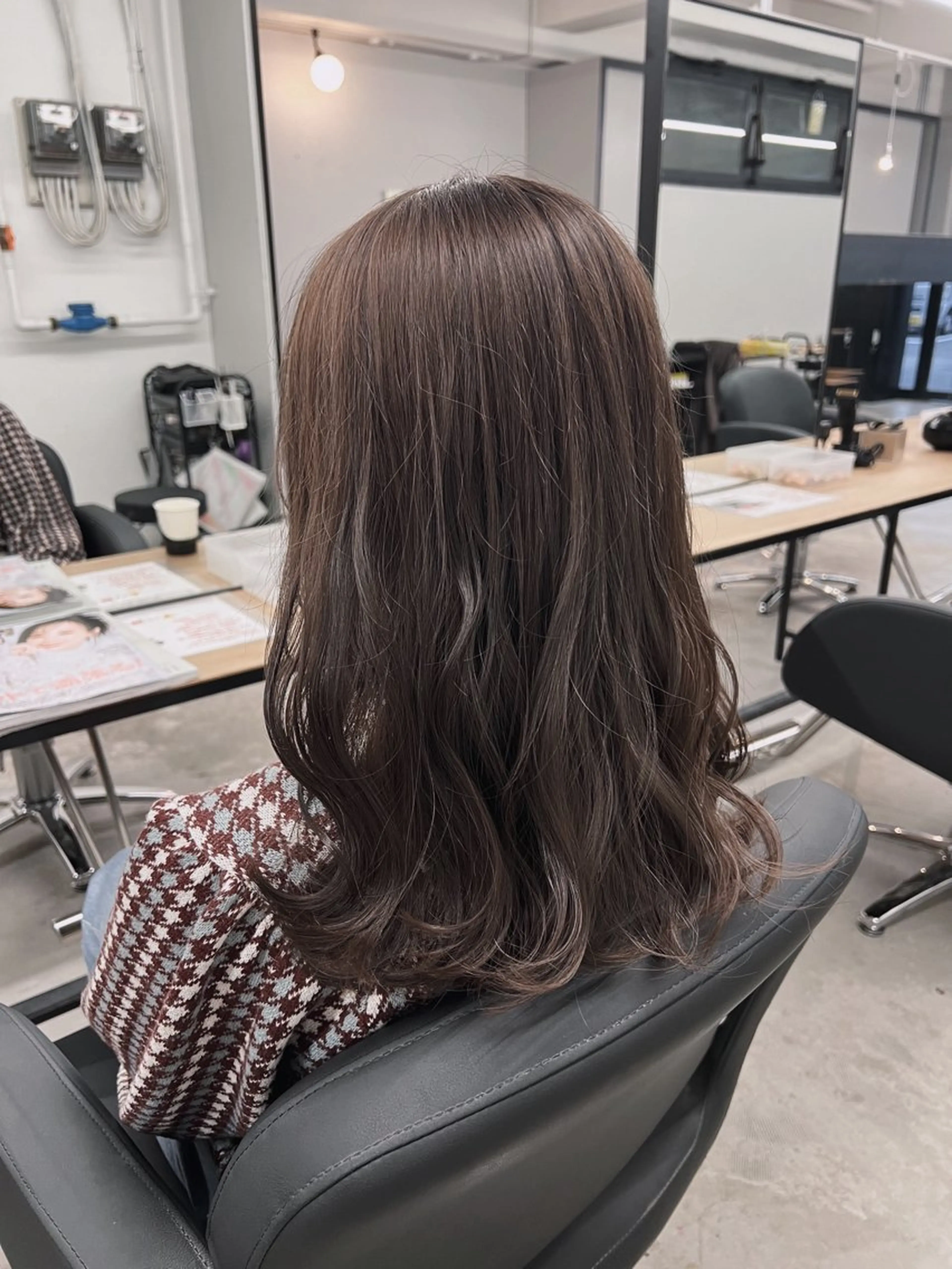 セミロング カラー カット MODEK's 庄内 mikuのヘアスタイル