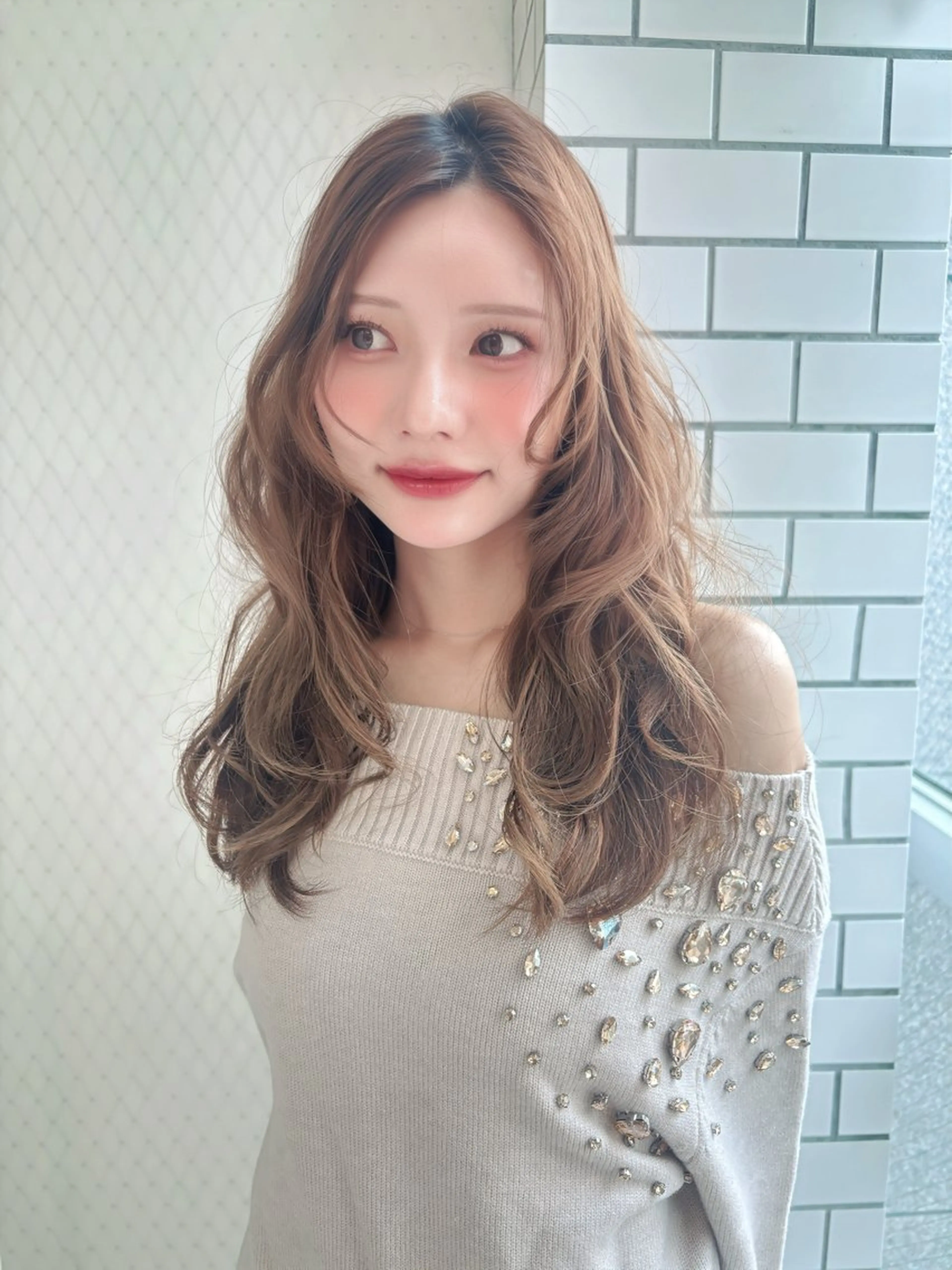 ロング レイヤーカット ローレイヤー カット 朝尾 愛花のヘアスタイル