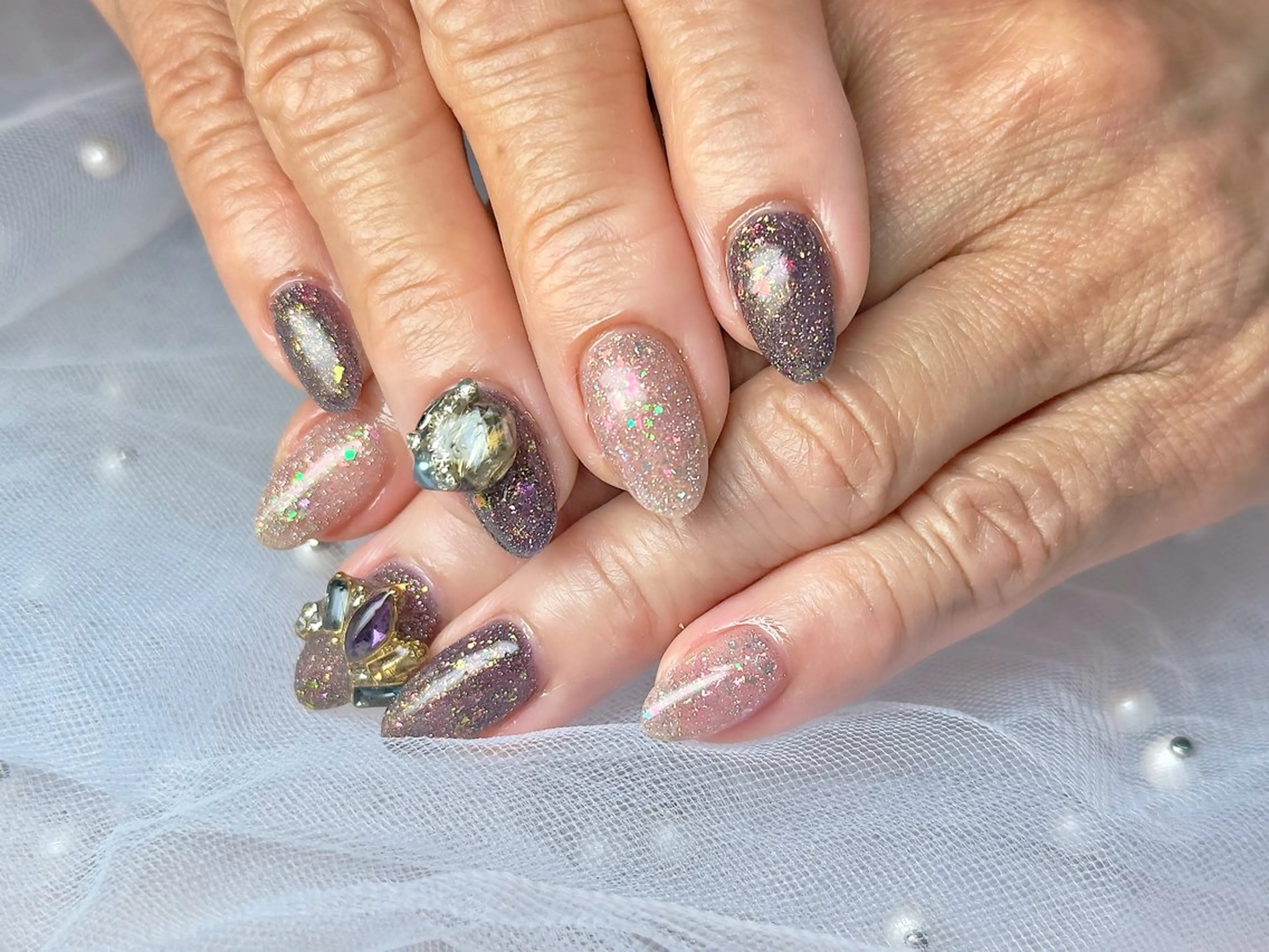 ネイル ハンドネイル Queennail 北堀江AYAのネイルデザイン