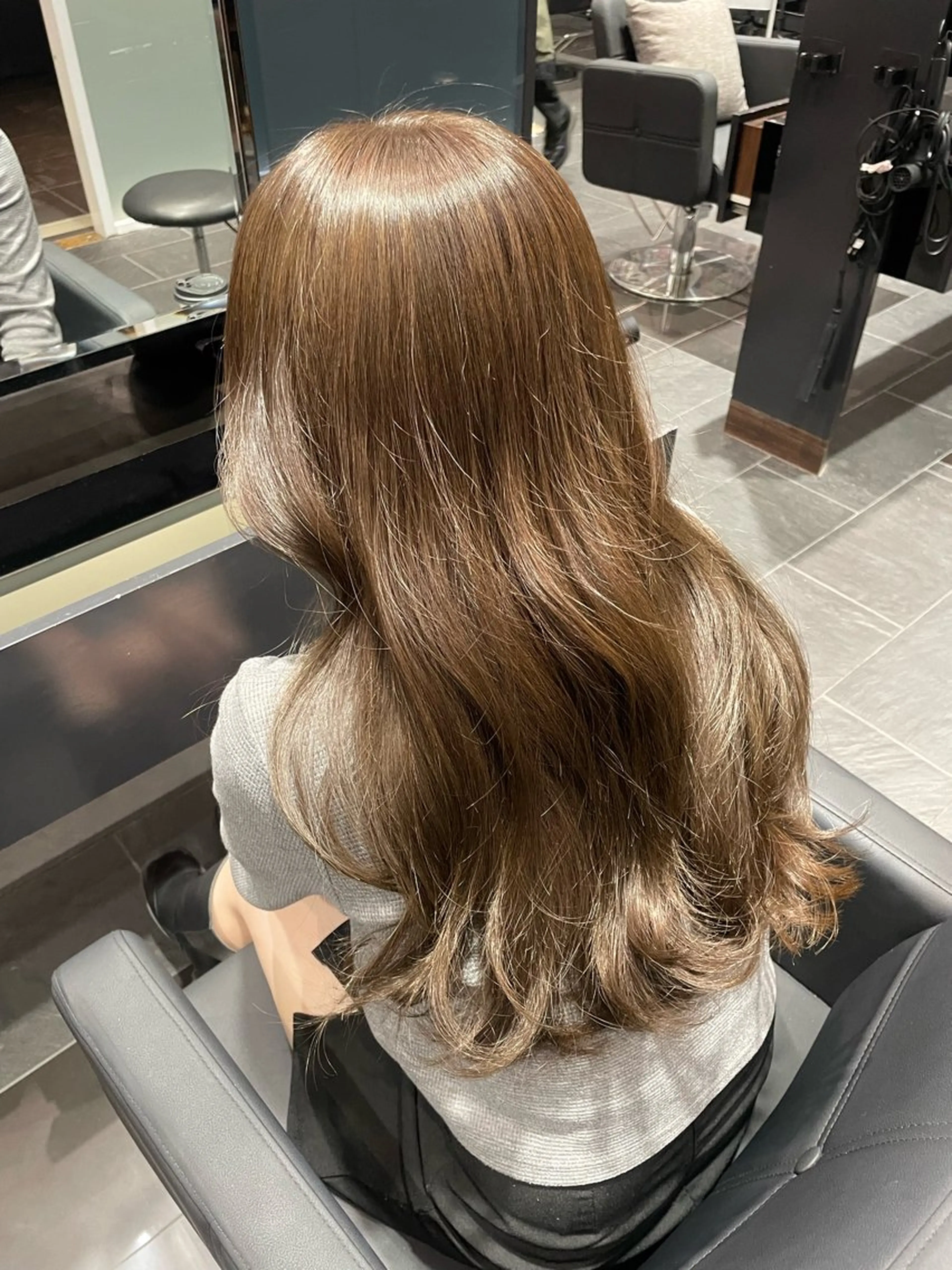 ロング カラー 似合わせ前髪／ 小顔カット🎀そうのヘアスタイル