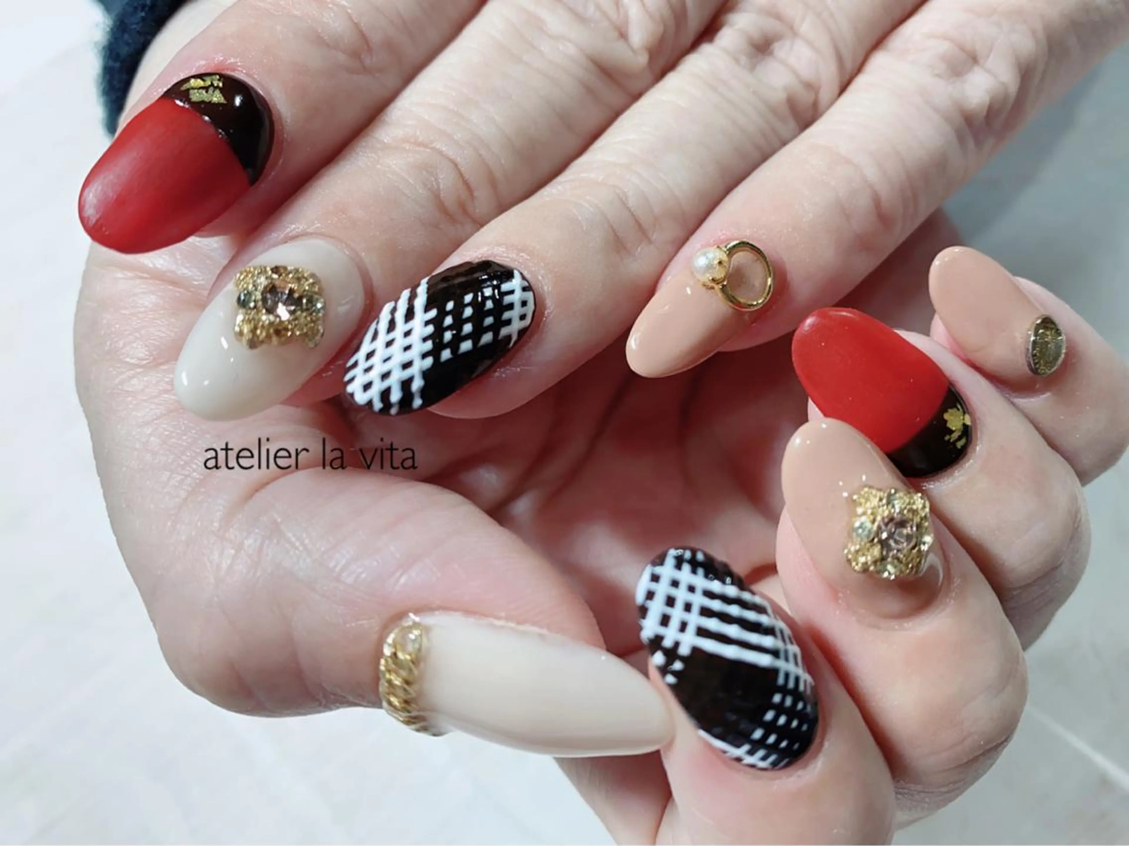 ネイル ハンドネイル atelier la vita所属・lavita. mimuraのネイルデザイン