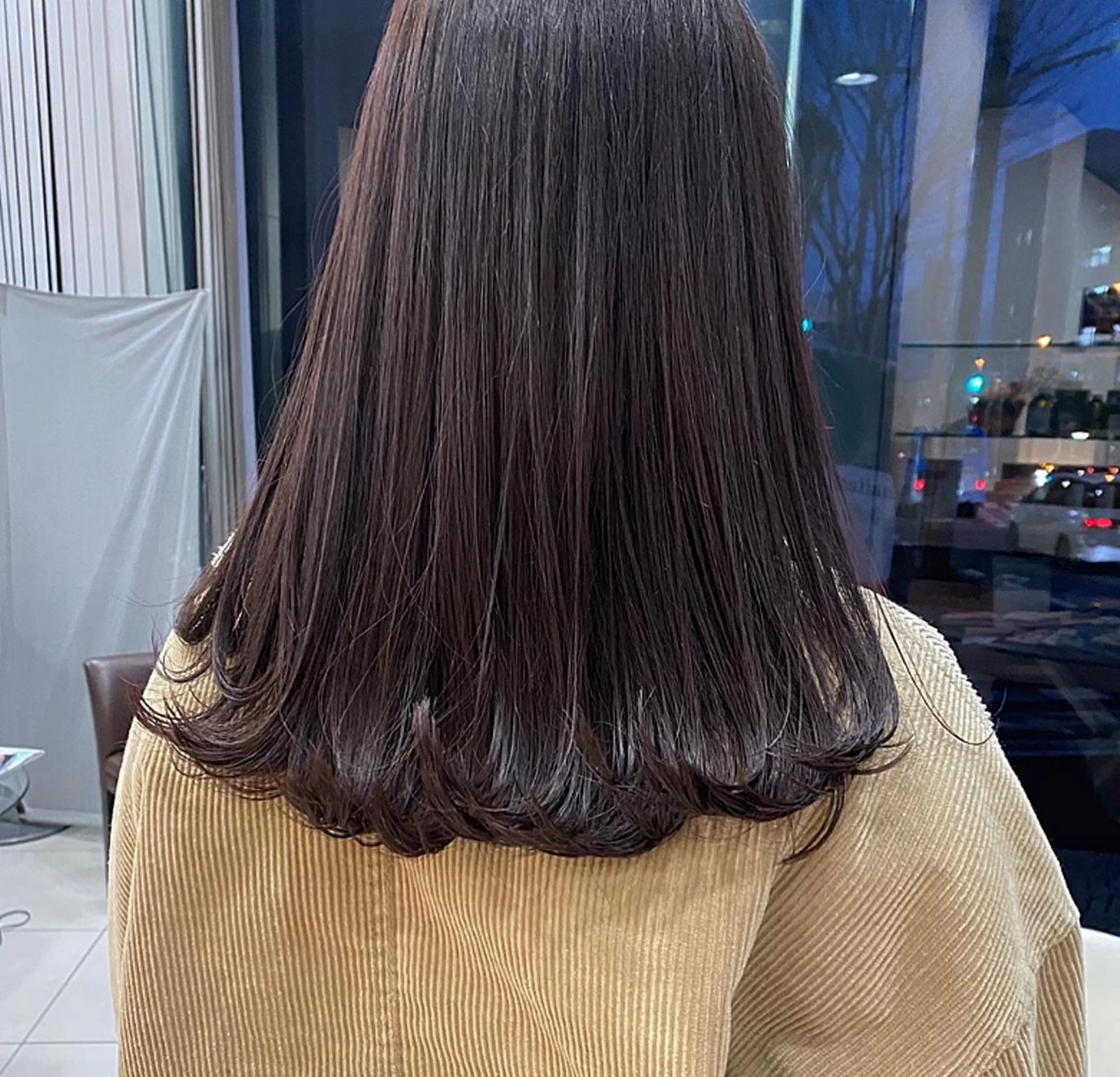 ロング カラー ヘアカラー トリートメント 滝本 里実のヘアスタイル
