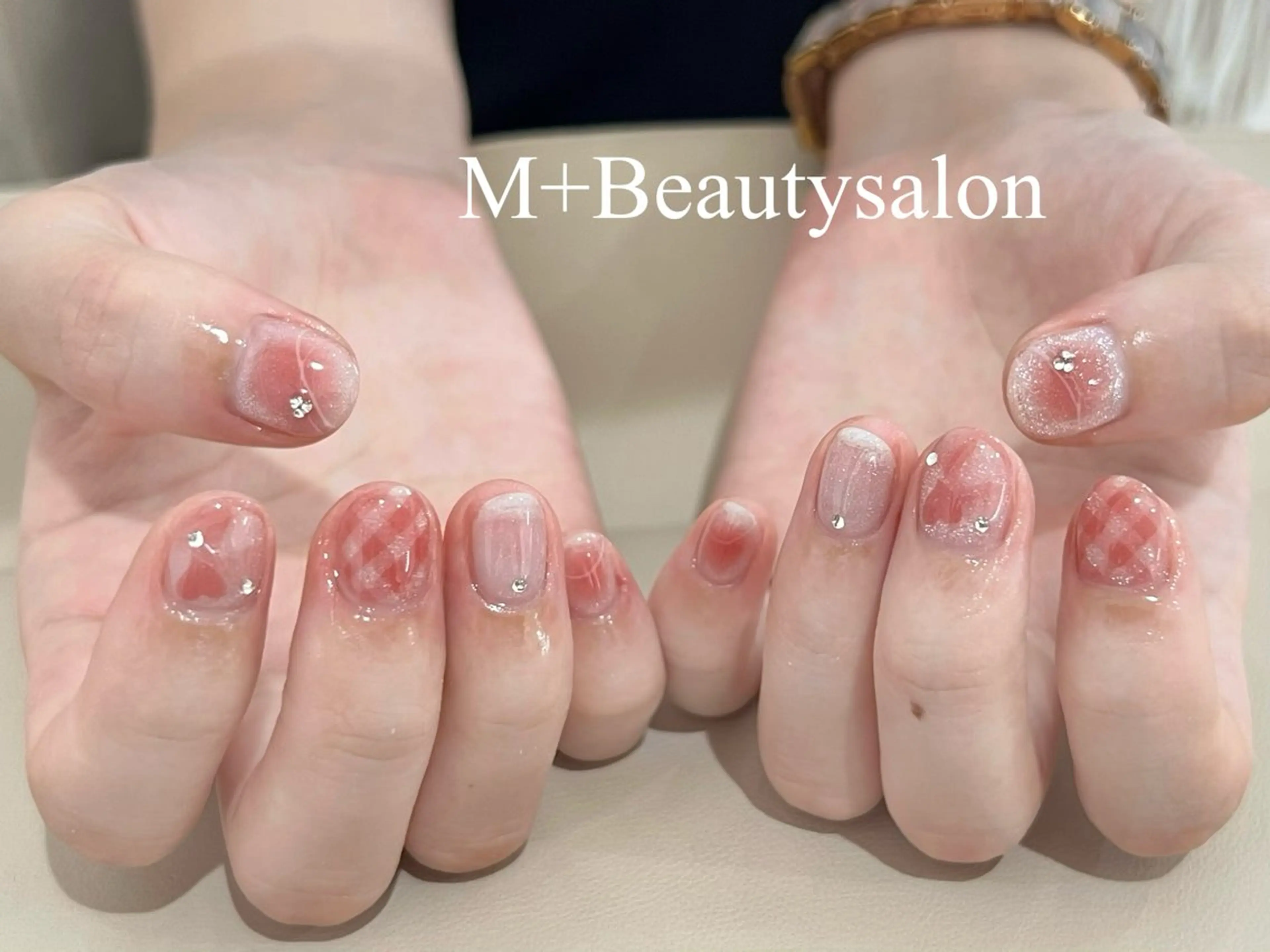 ネイル ハンドネイル M+  Beauty Salonのネイルデザイン