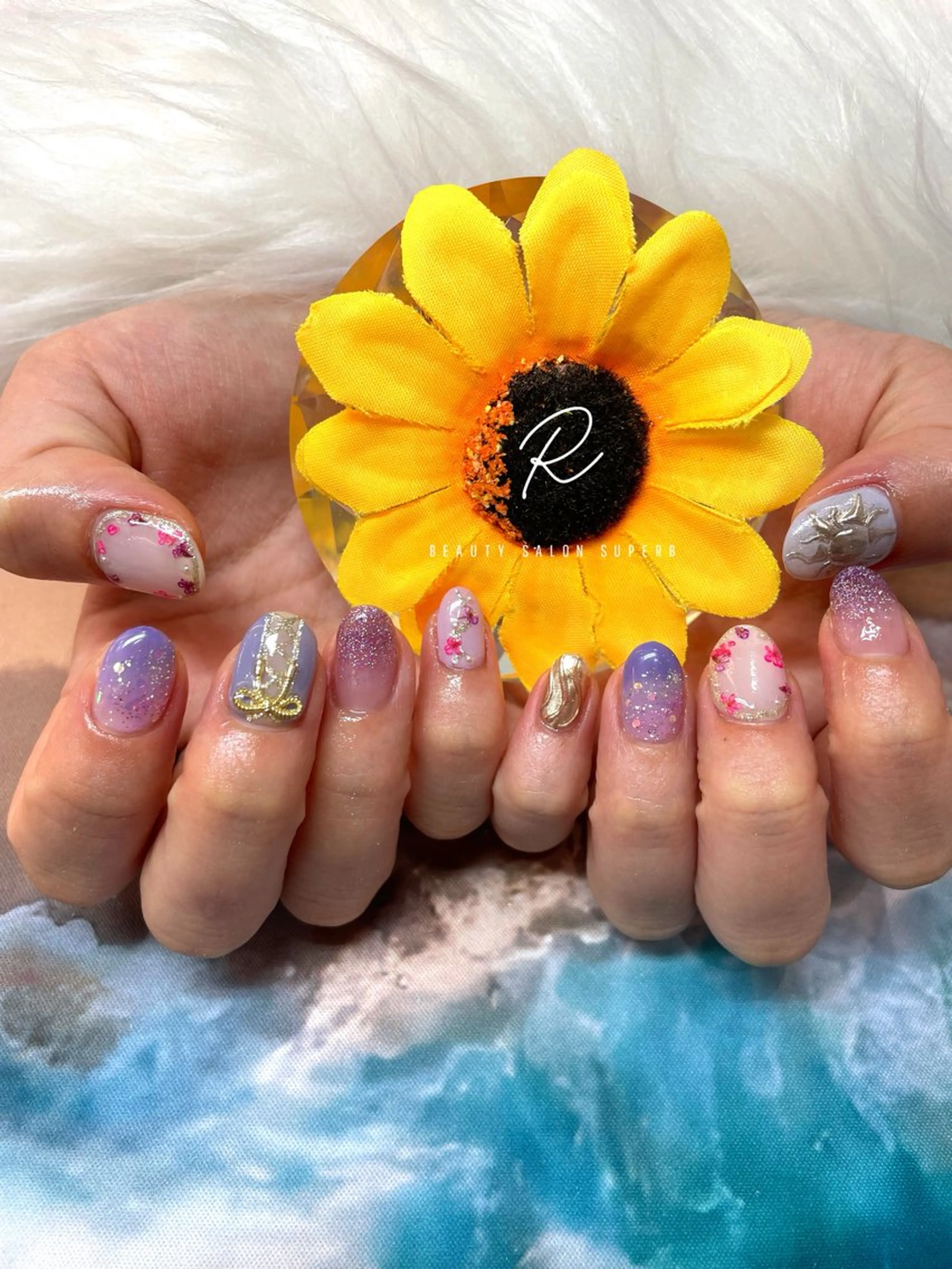 ネイル R MIIのネイルデザイン