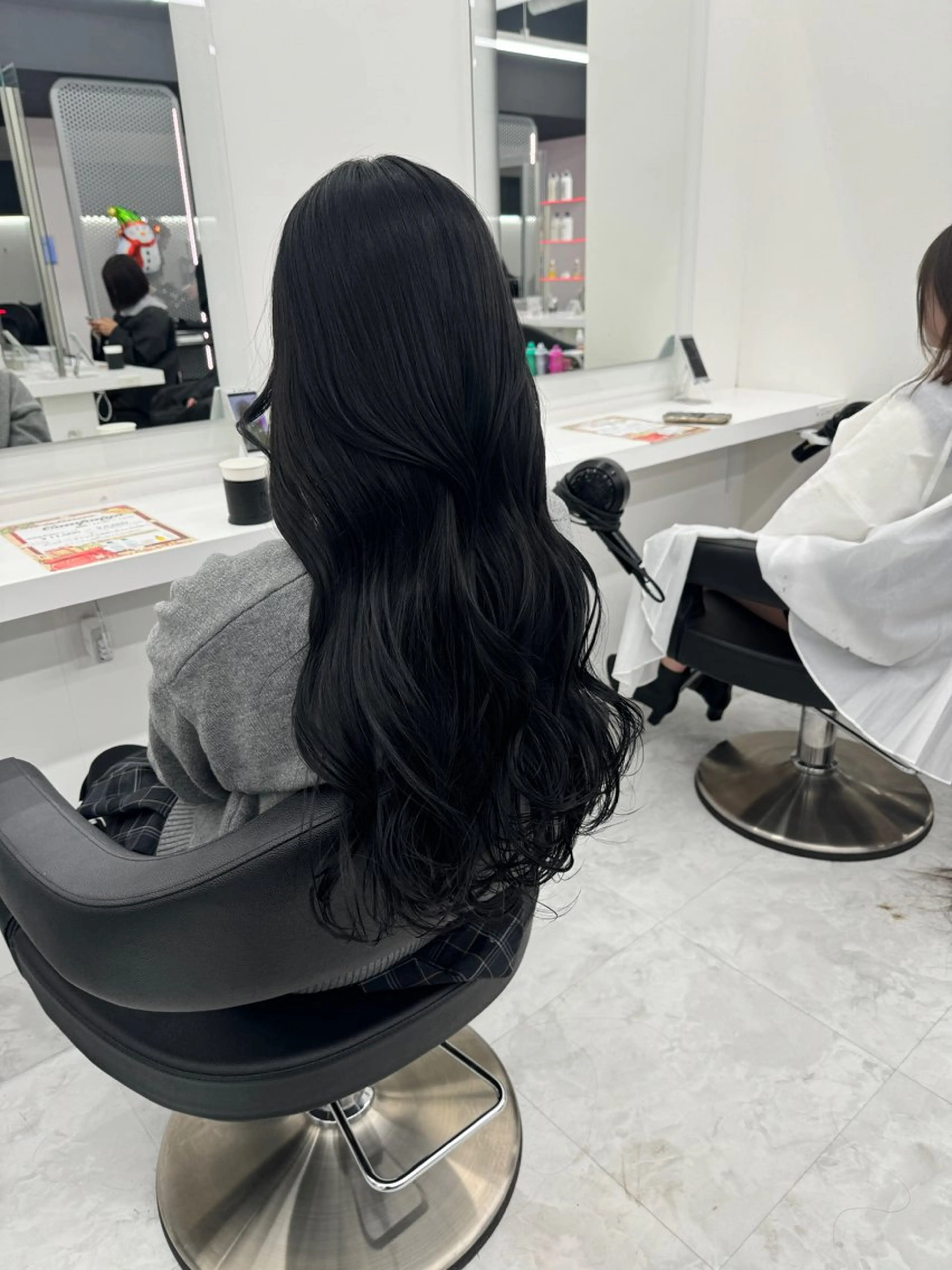 ロング カラー カット ヘアカラー トリートメント ヘッドスパ ヘアセット 💖透明感カラー＆暗 髪専門💖Akariのヘアスタイル