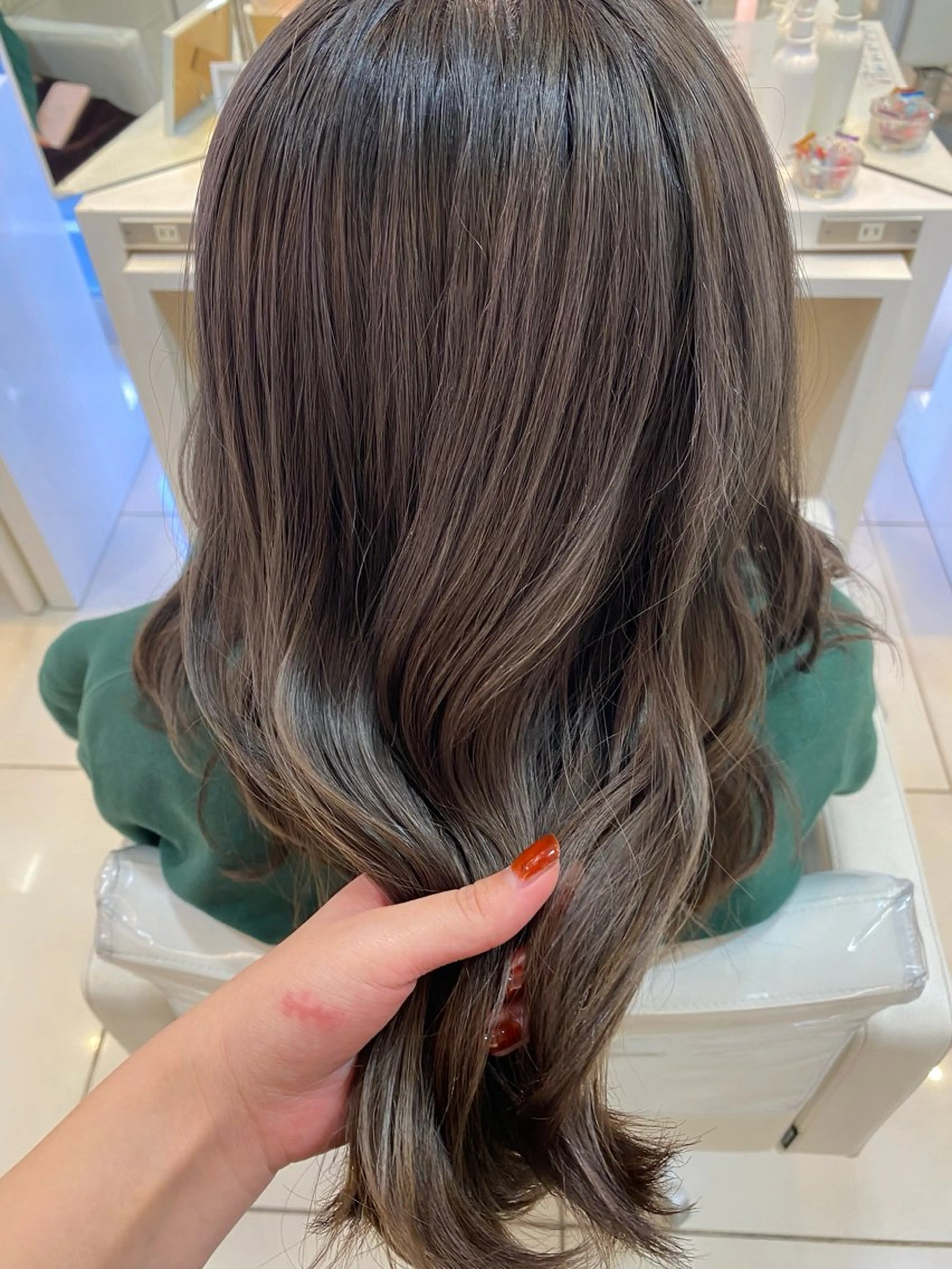 ミディアム オオタ ユイナ🌈のヘアスタイル