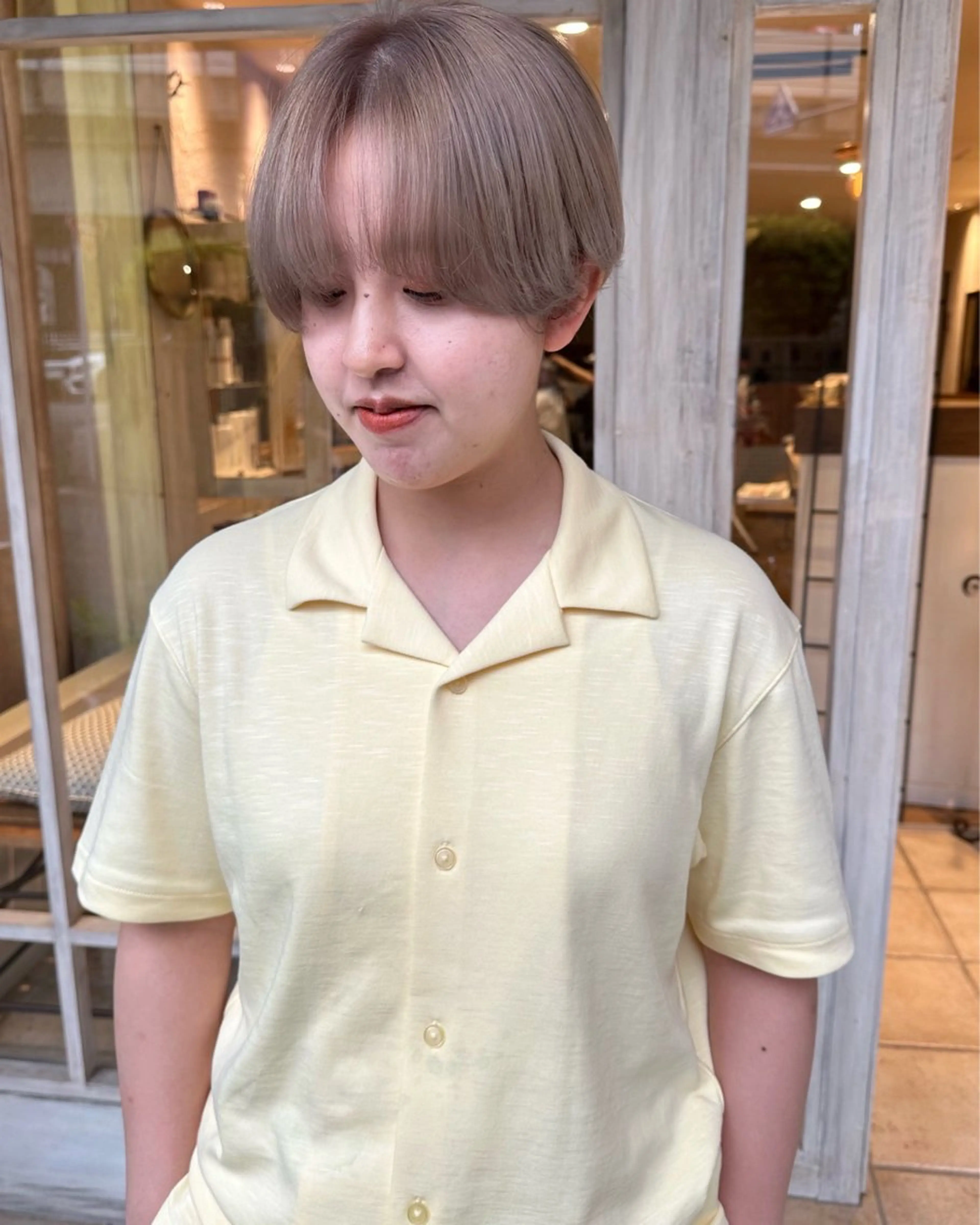 ショート カラー 透明感カラー グレージュ オレンジ Manaka🟤 Musiiik　今泉のヘアスタイル