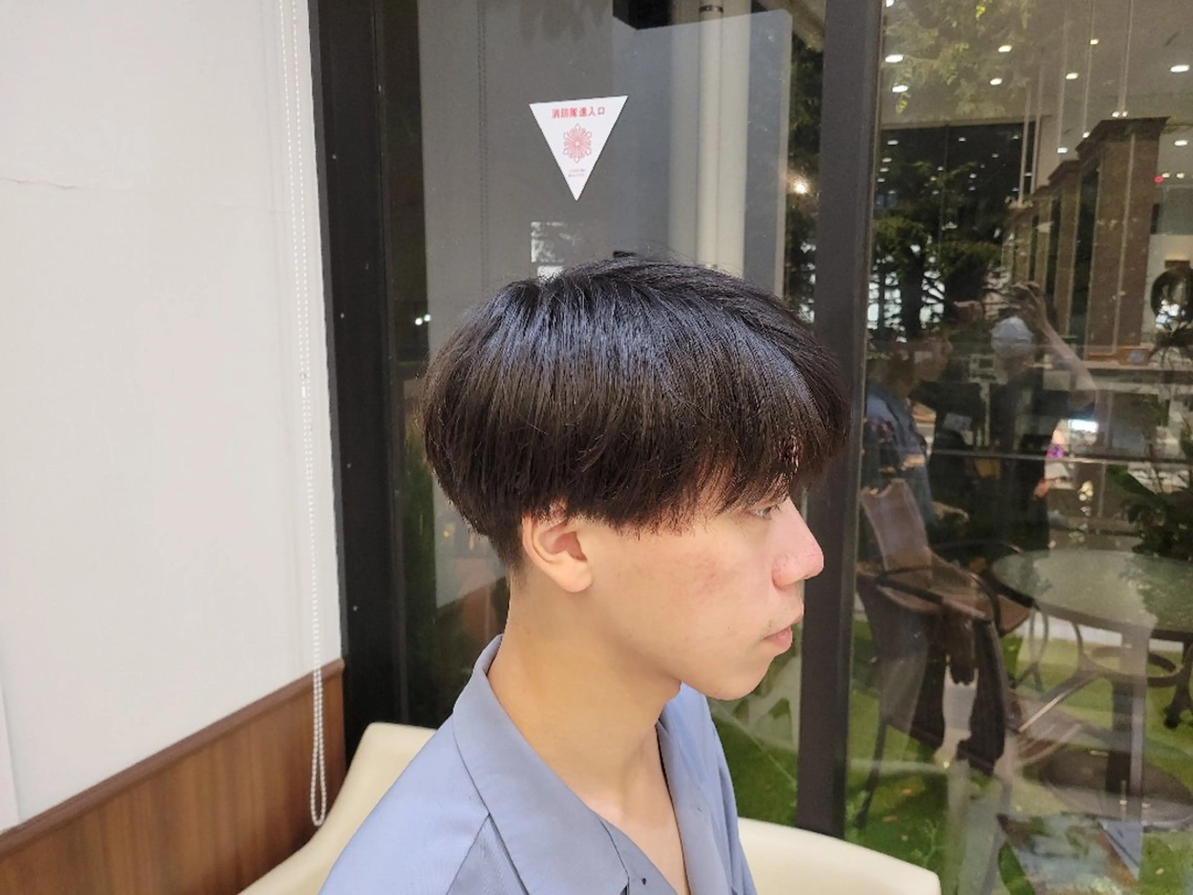 メンズ アップバング レブリィゼンコー多摩平の森所属・ZENKO 渡辺将功のヘアスタイル