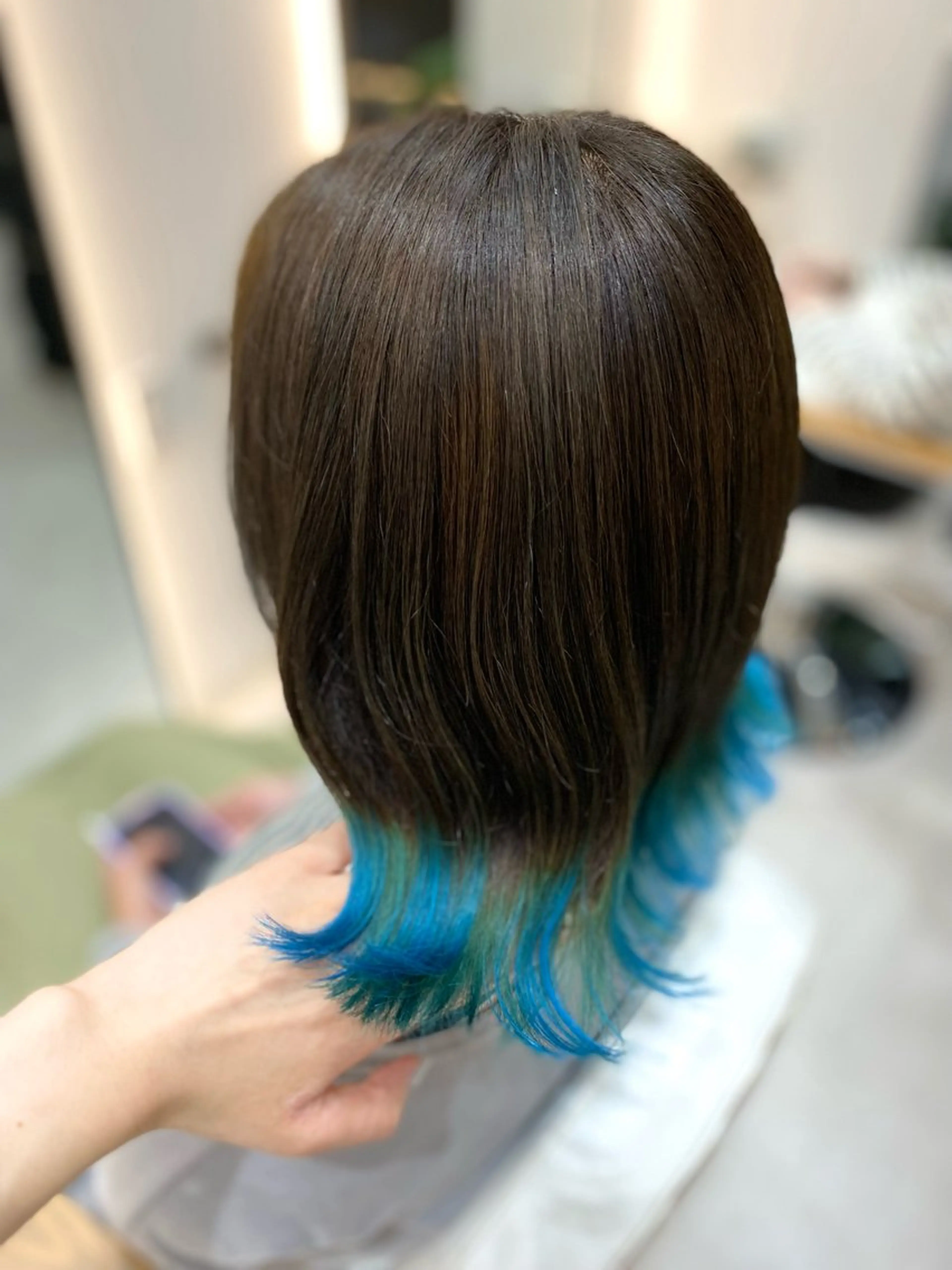ミディアム カラー エメラルドグリーン ヘアカラー トリートメント 艶髪・透明感カラー・ 韓国ヘア・Yuriのヘアスタイル