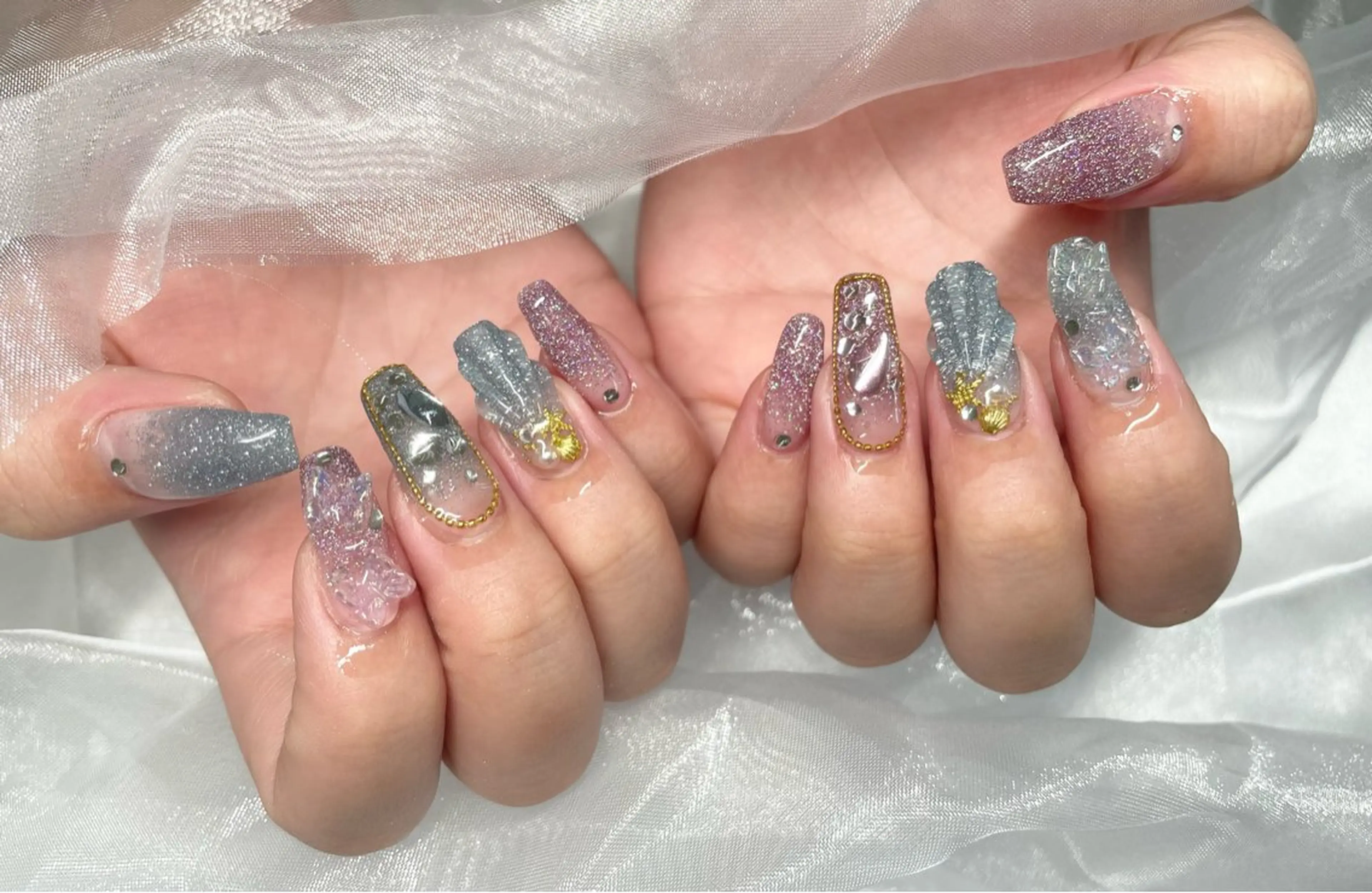 ネイル ハンドネイル Roi〈ロワ〉 Minakoのネイルデザイン