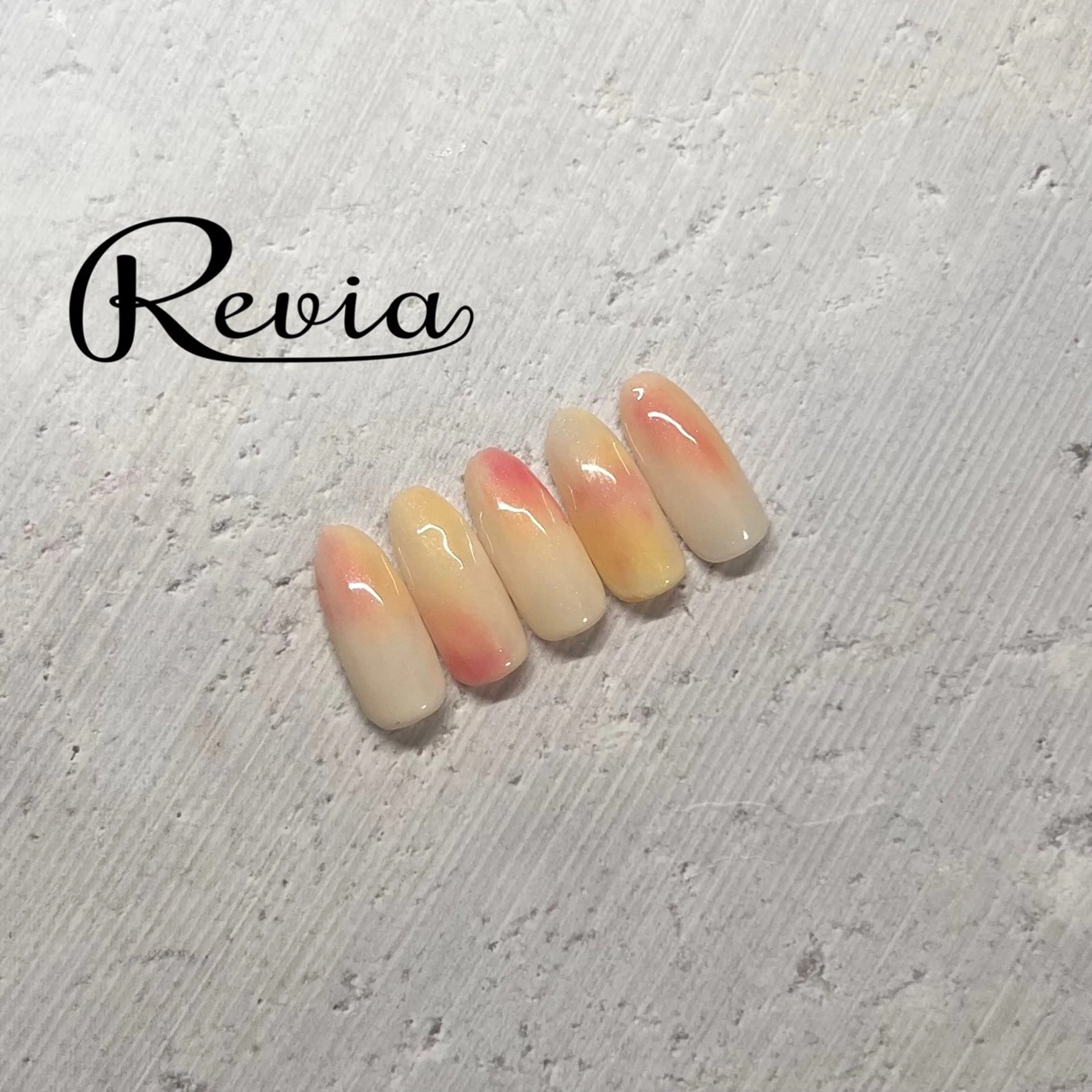 ネイル ハンドネイル Revia所属・Revia おおだちあやなのネイルデザイン