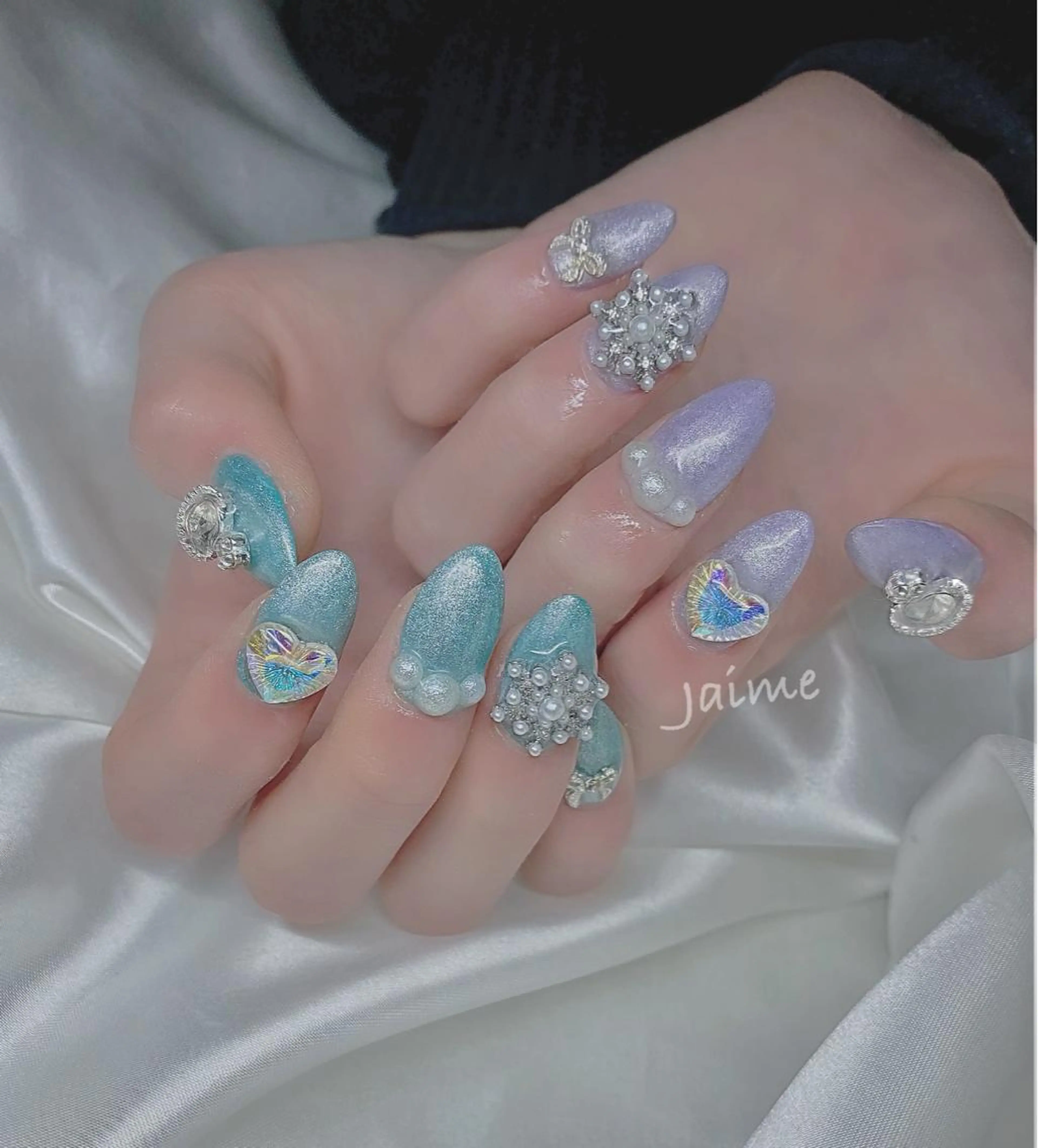 ネイル マグネットネイル 冬ネイル クリスマス Jaime Yuiのネイルデザイン
