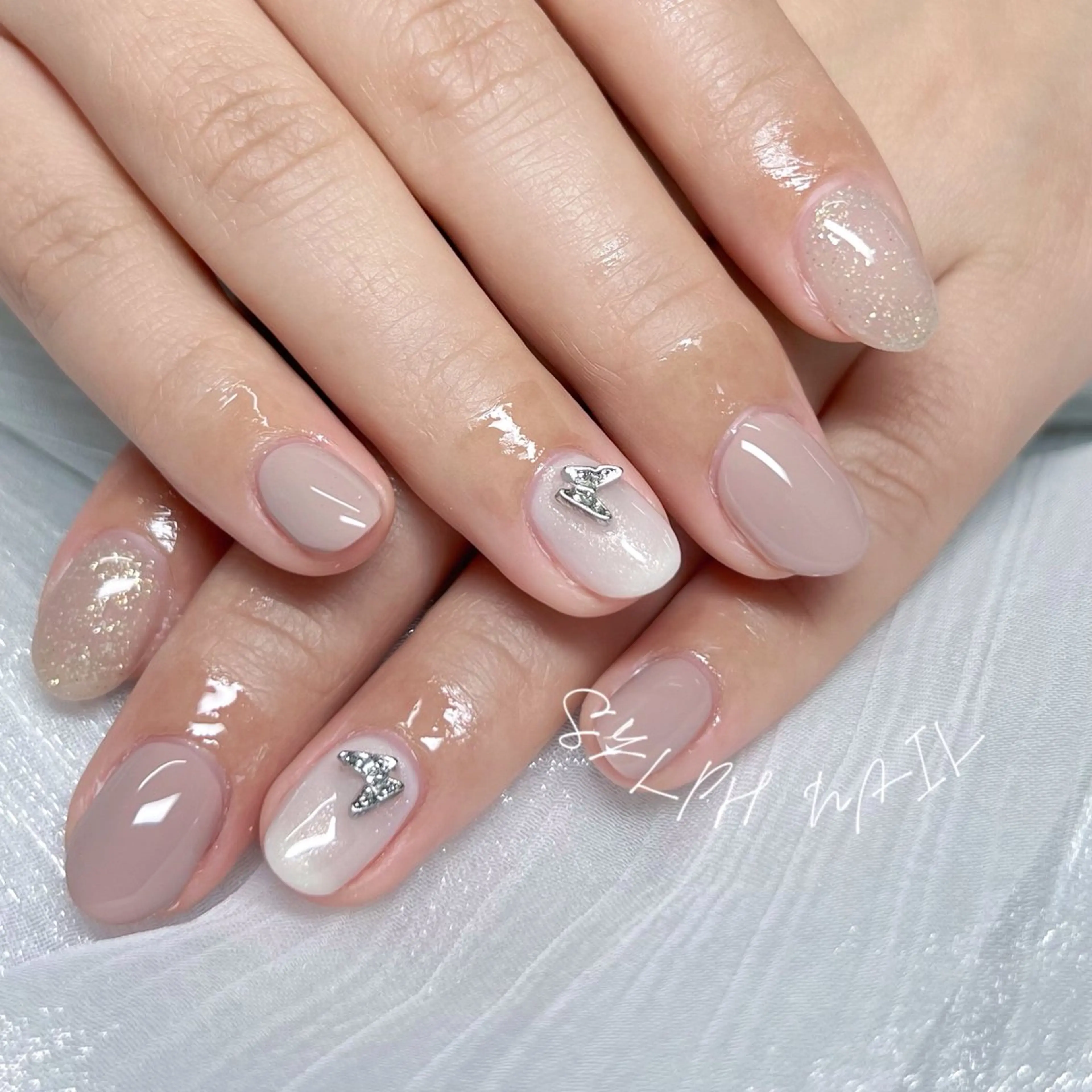 ネイル ハンドネイル ハンドケア Trend Nail シルフのネイルデザイン