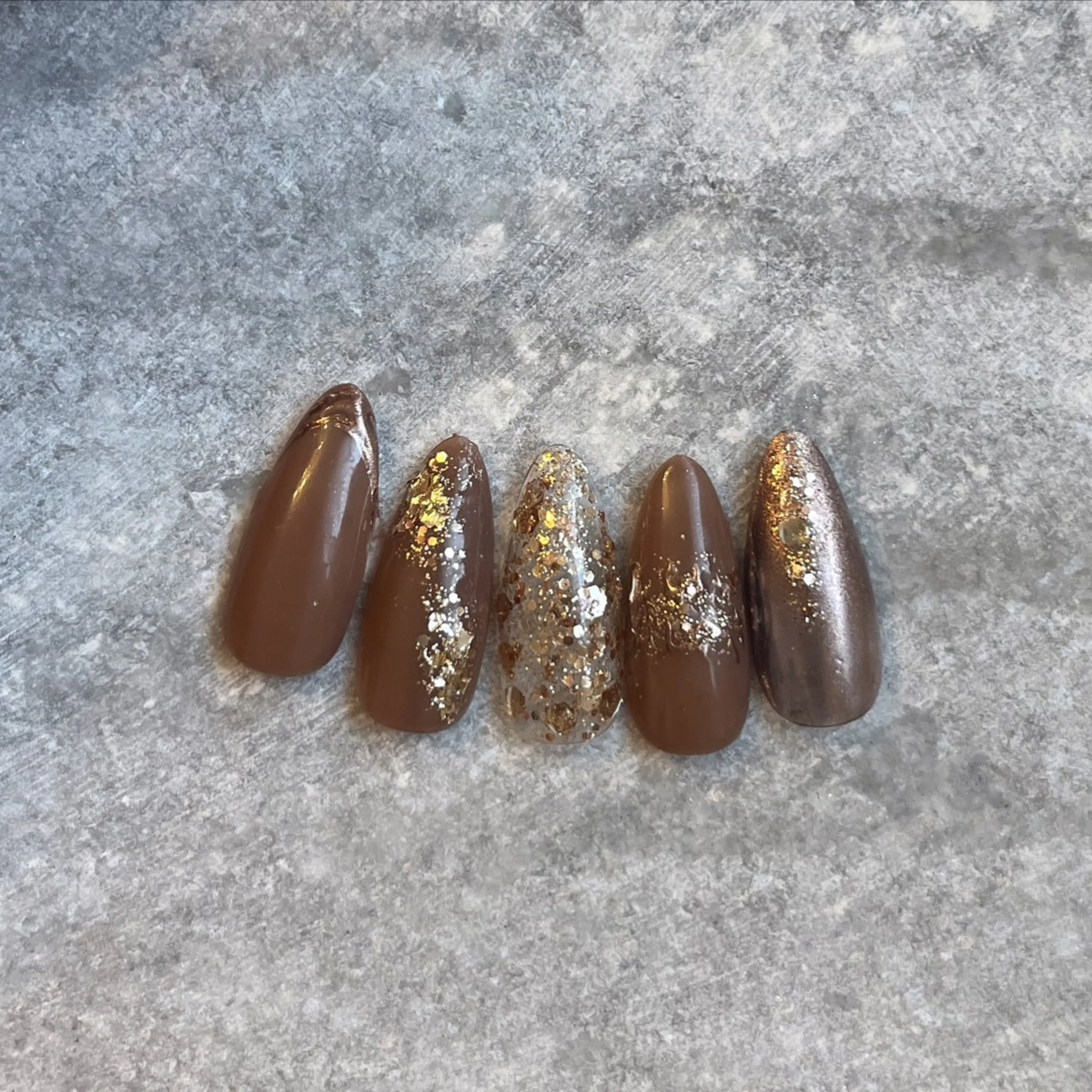 ネイル ハンドネイル 【子連れ可能🧸】 Emo　nailのネイルデザイン